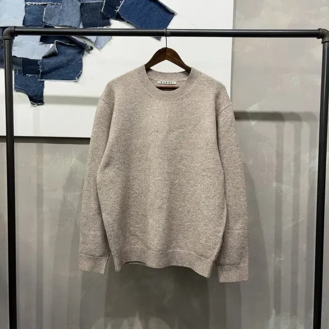 (105) 수아레 캐주얼 베이직 오트밀 라운드 니트 상품이미지1