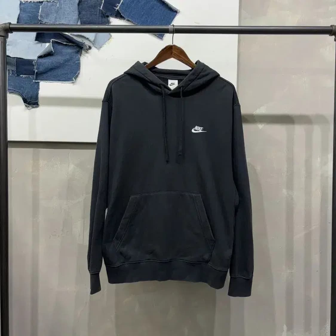 (105) 나이키 캐주얼 자수 블랙 기모 후드티 상품이미지1