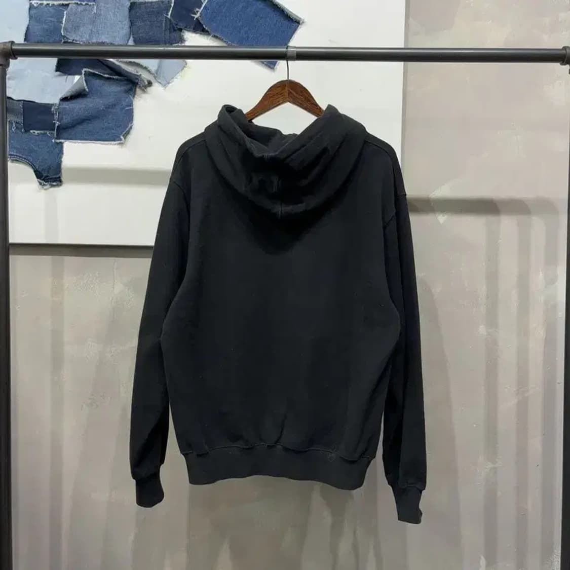 (100) 디스이즈네버댓 스트릿 블랙 레터링 자수 기모 후드티 상품이미지4