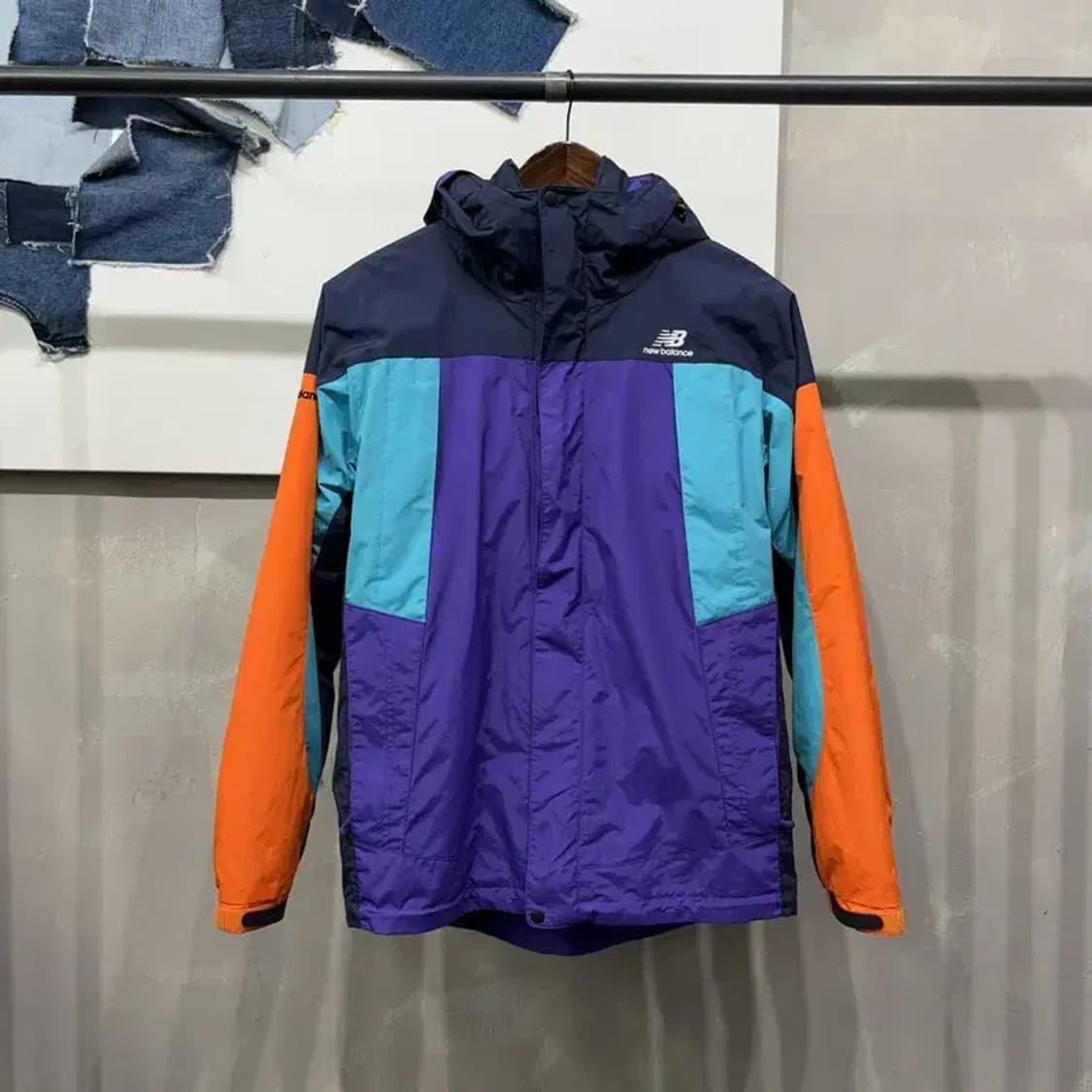 (95) 뉴발란스 운동 스포츠 패디드 바람막이 점퍼 상품이미지1