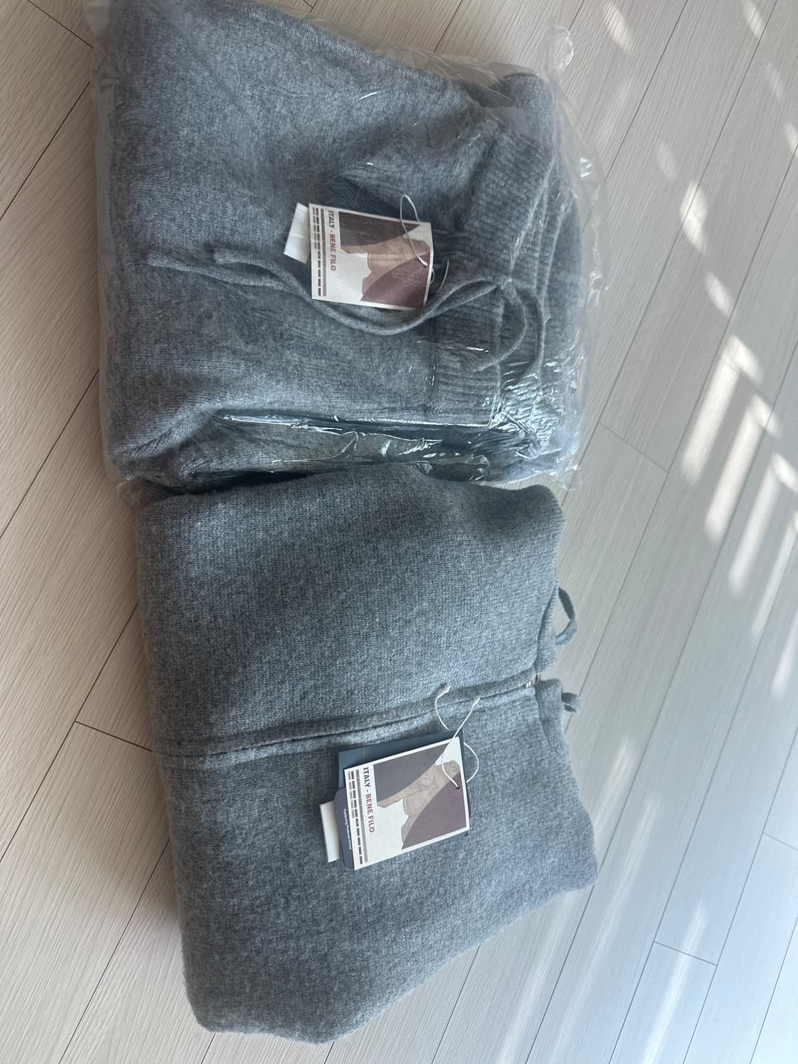 LOGAN 메종드 이태리 니트 후드집업 셋 M 상품이미지2