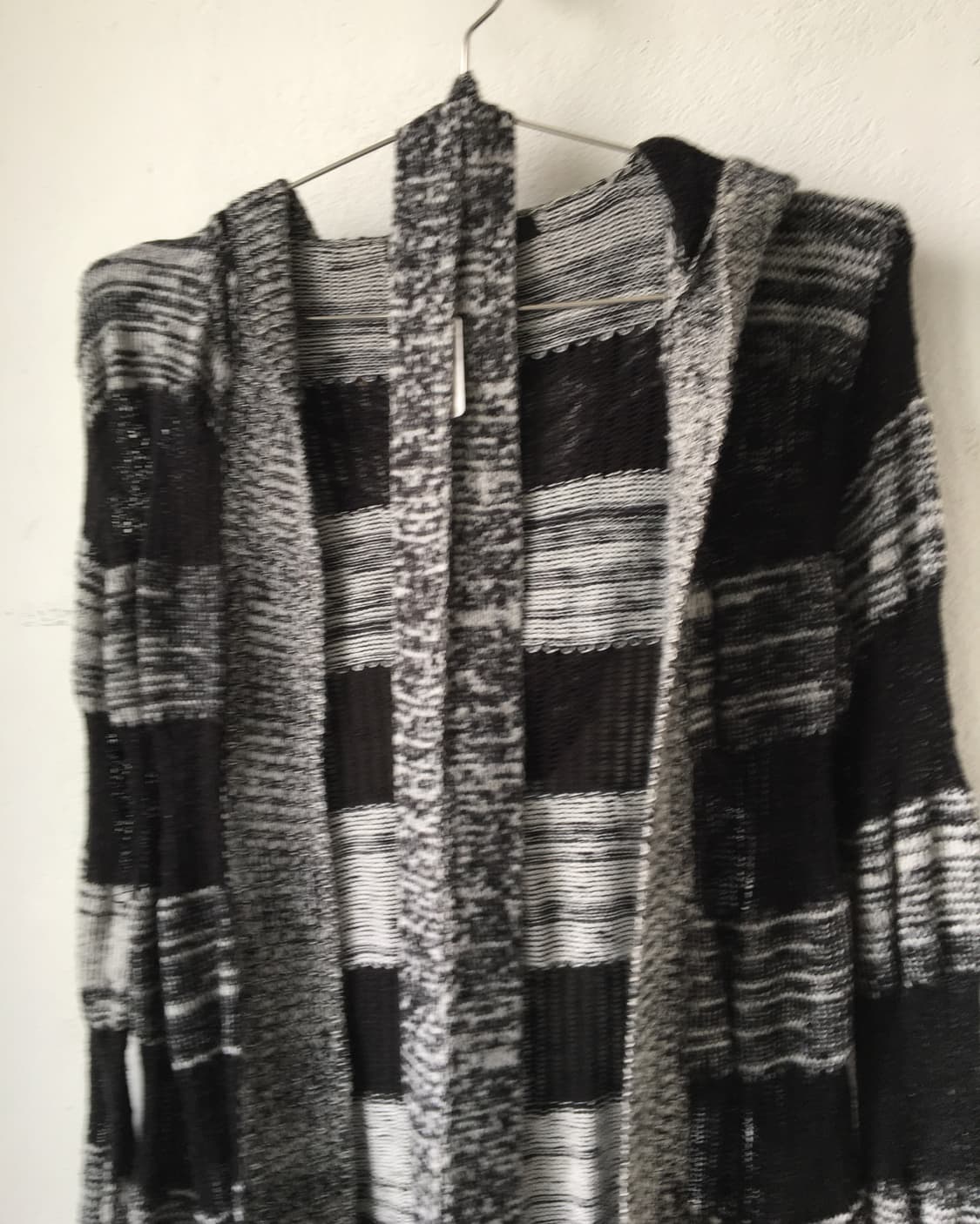 Tied stripe pattern hood cardigan 상품이미지4
