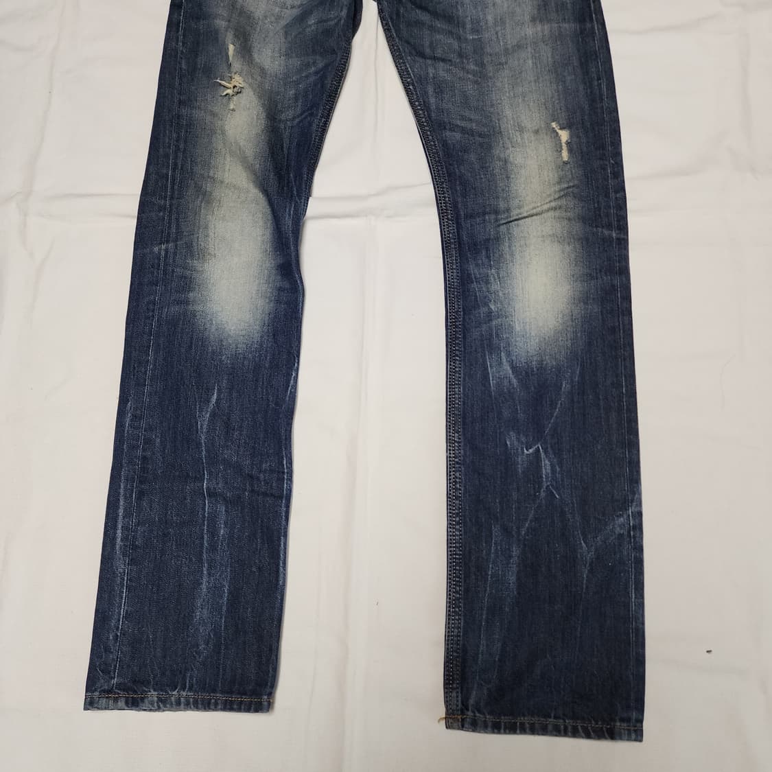 디젤 THANAZ 워싱 디스트로이드 팬츠 상품이미지5