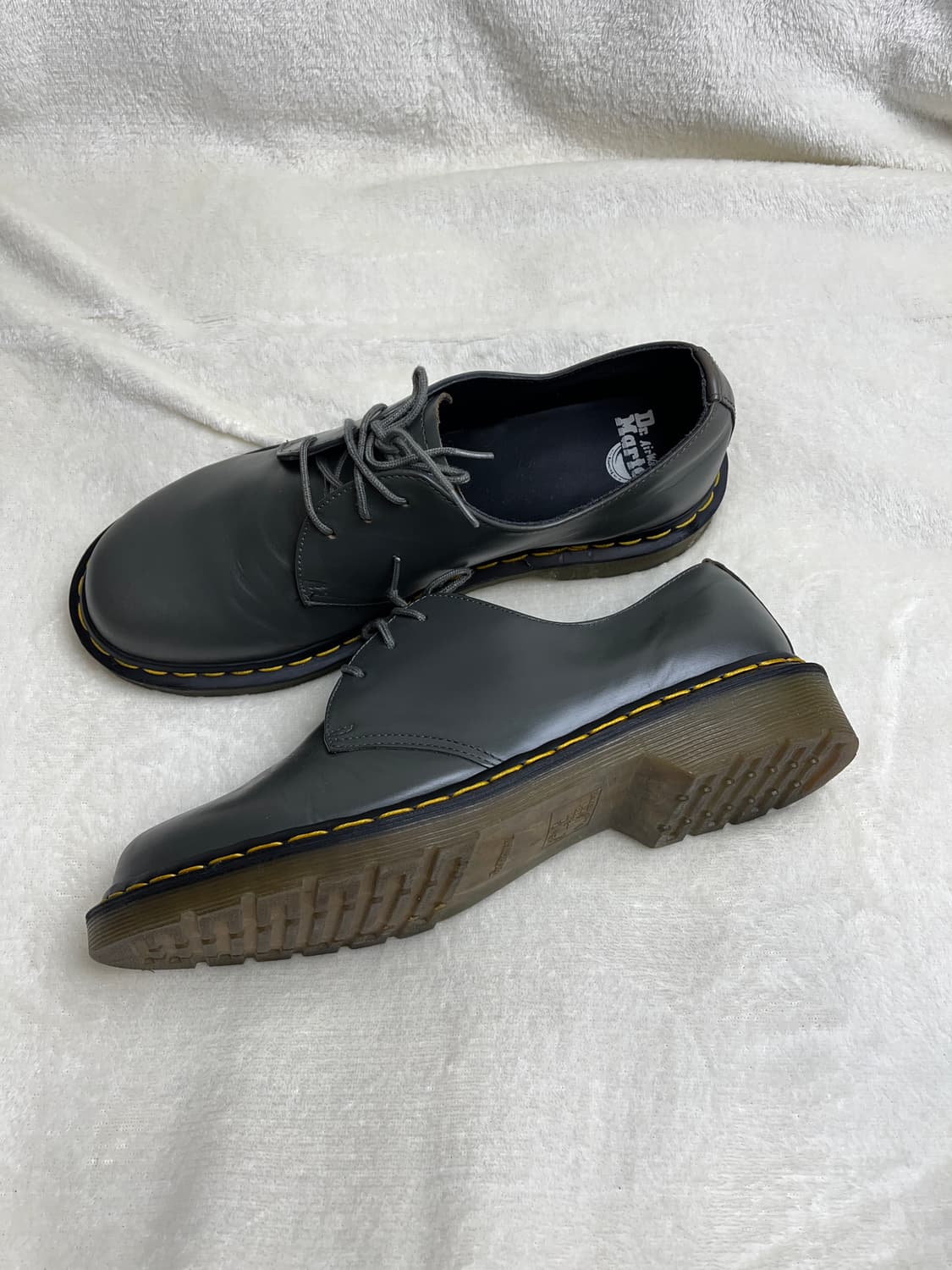 [42] 닫터마틴 1461 3홀 스무스 || 270-275 (그레이) 상품이미지3