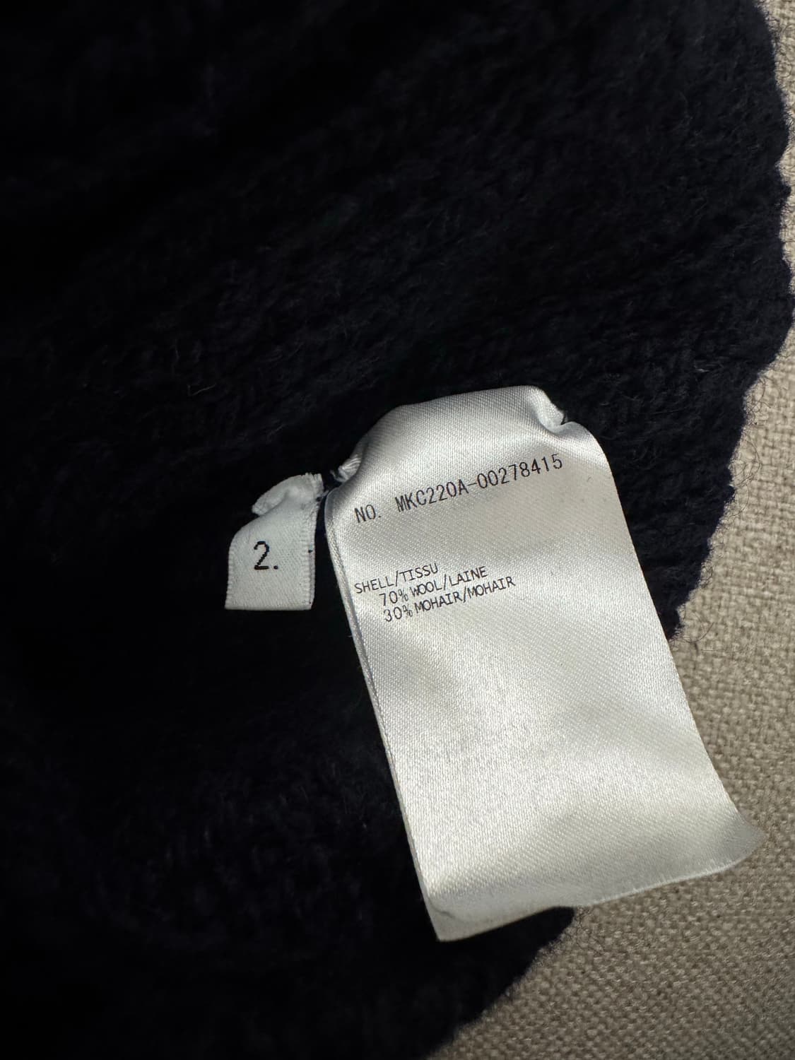 톰브라운 가디건 아란케이블 니트사선 네이비 2 상품이미지6