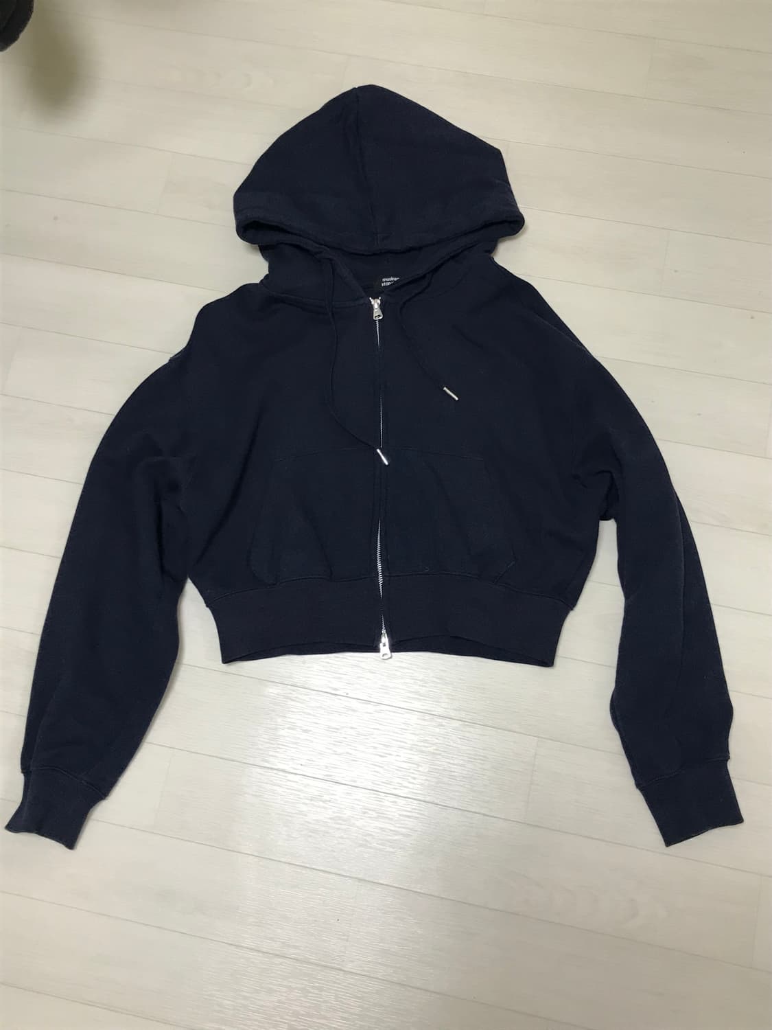 무신사 스탠다드 우먼 볼륨 크롭 후드집업 네이비 M 상품이미지7