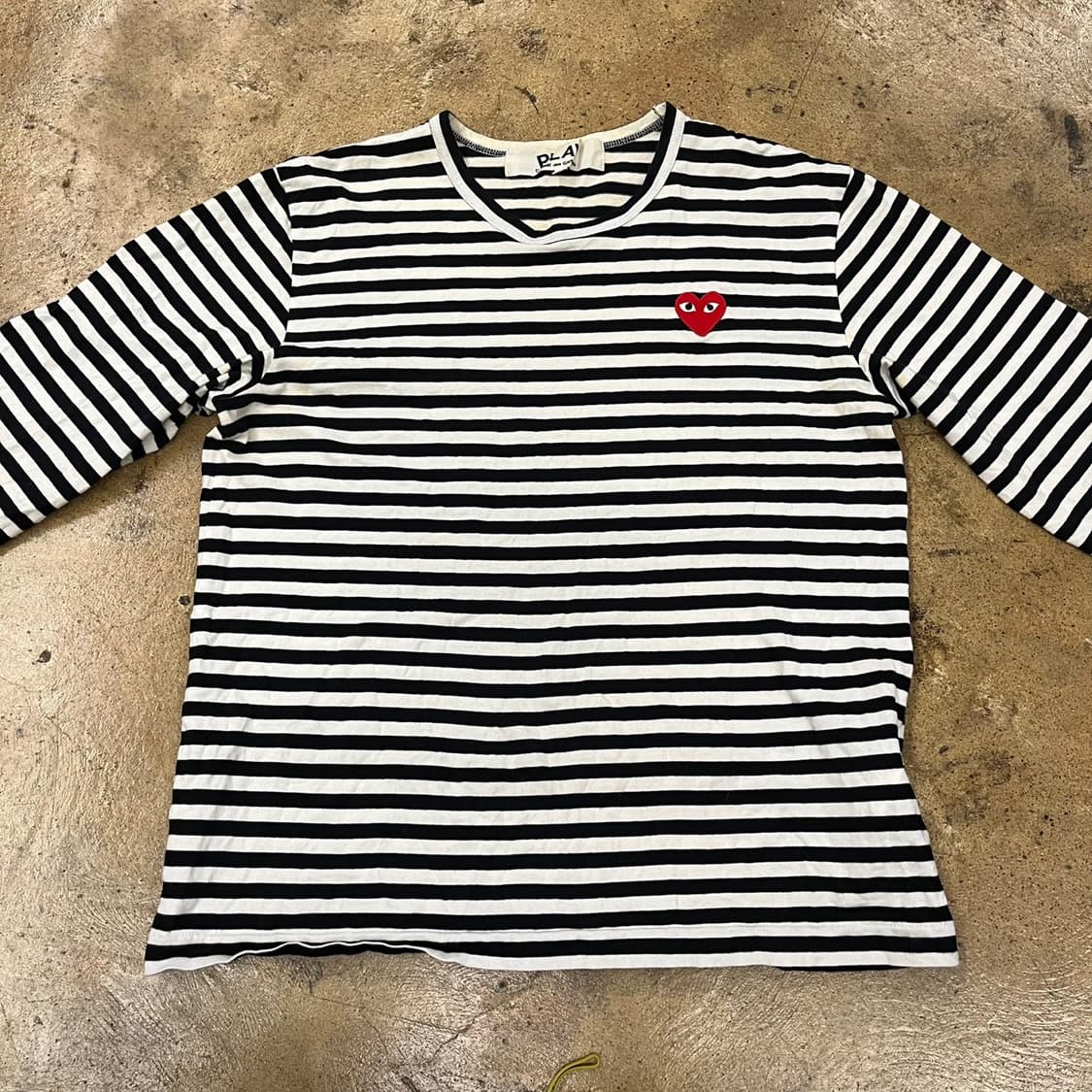 꼼데가르송 블랙 스트라이프 긴팔티셔츠 상품이미지3