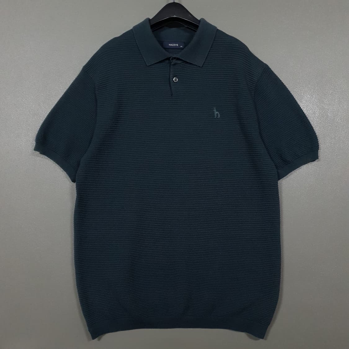 헤지스 신형 21ss 다크그린 카키 짜임 코튼 블렌드 반팔 카라 니트 L 상품이미지1