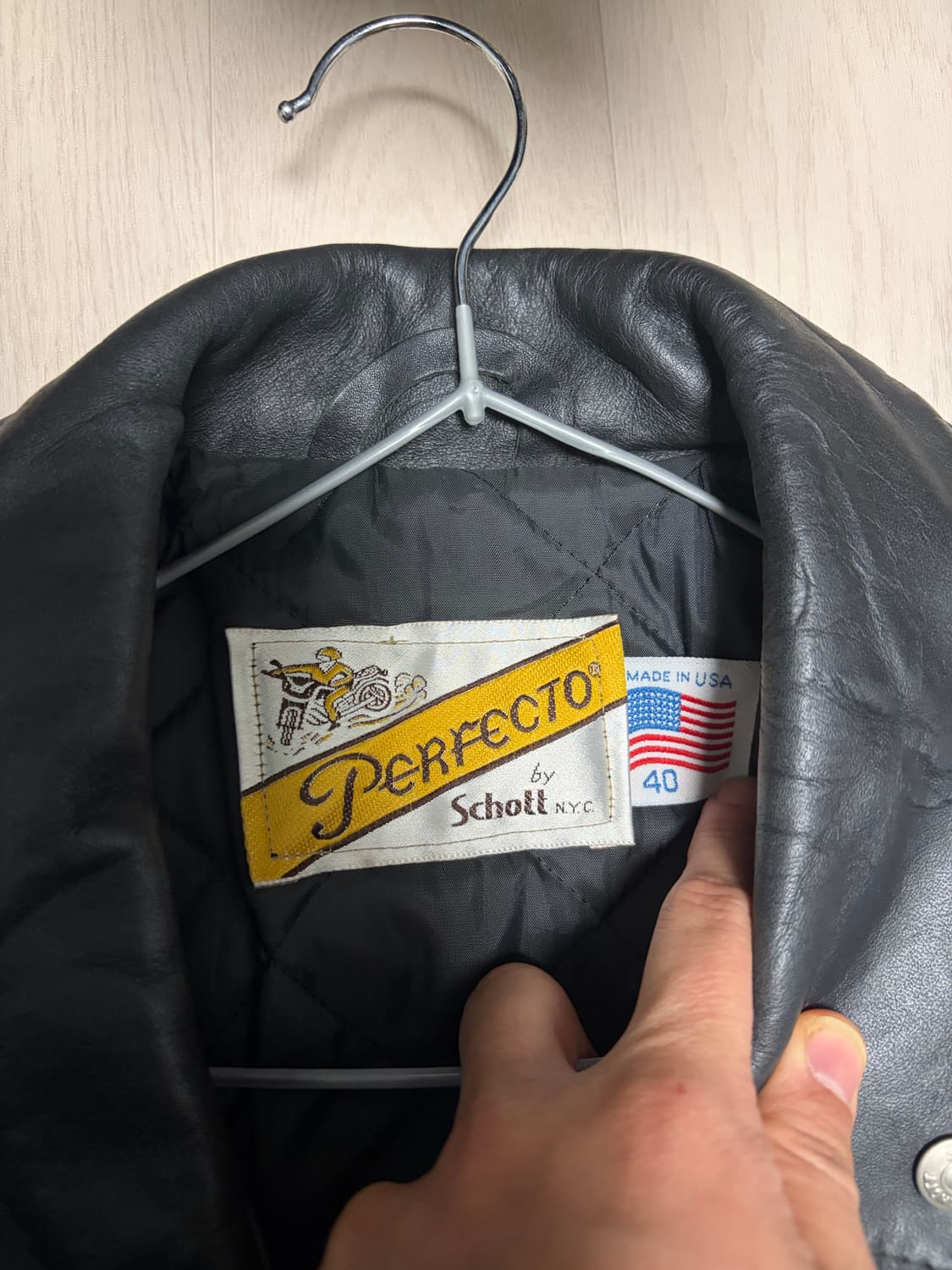Schott 롱 라이더 자켓 팝니다(40사이즈) 상품이미지4
