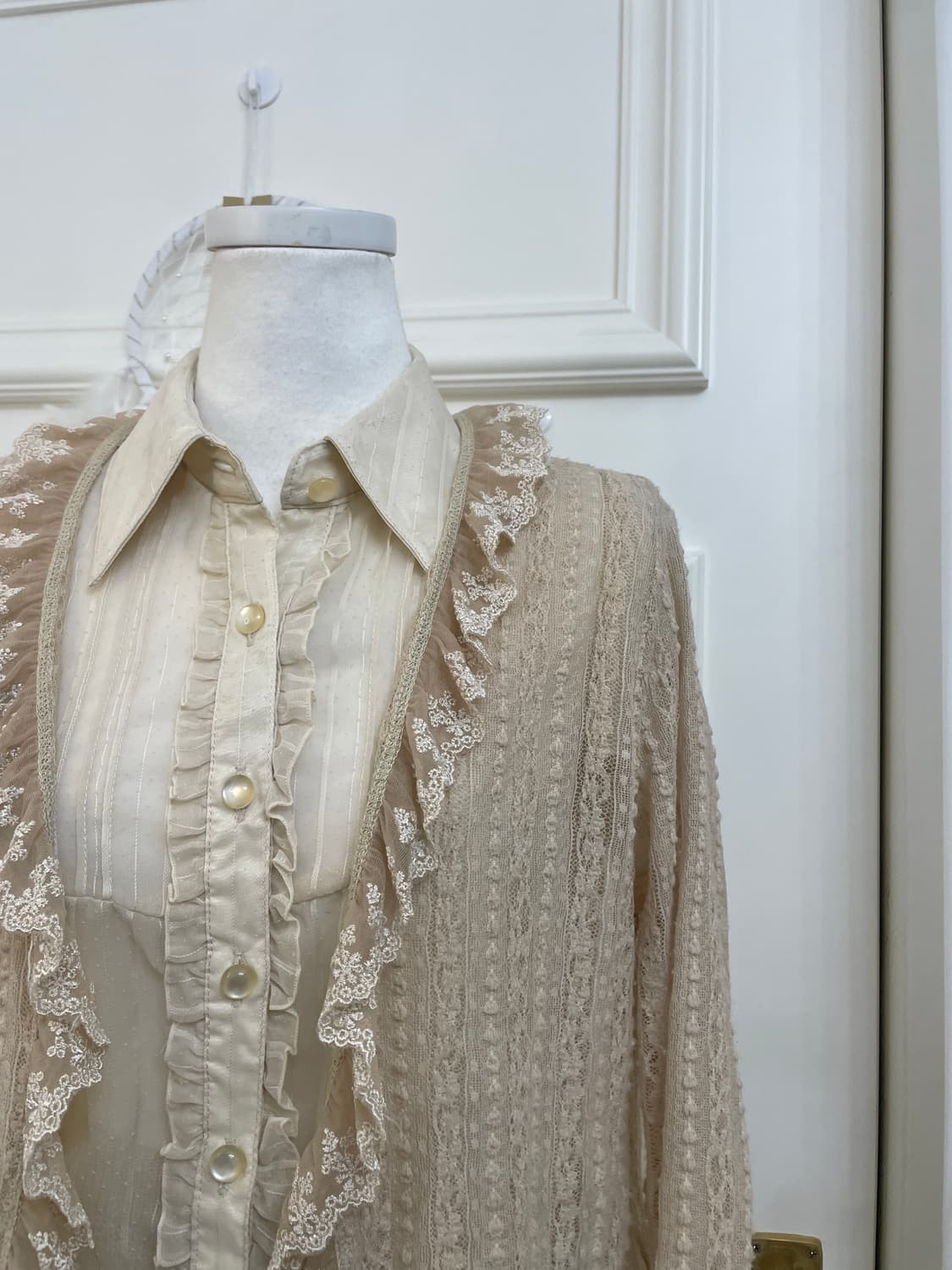 beige lace fairy caridgan 상품이미지8
