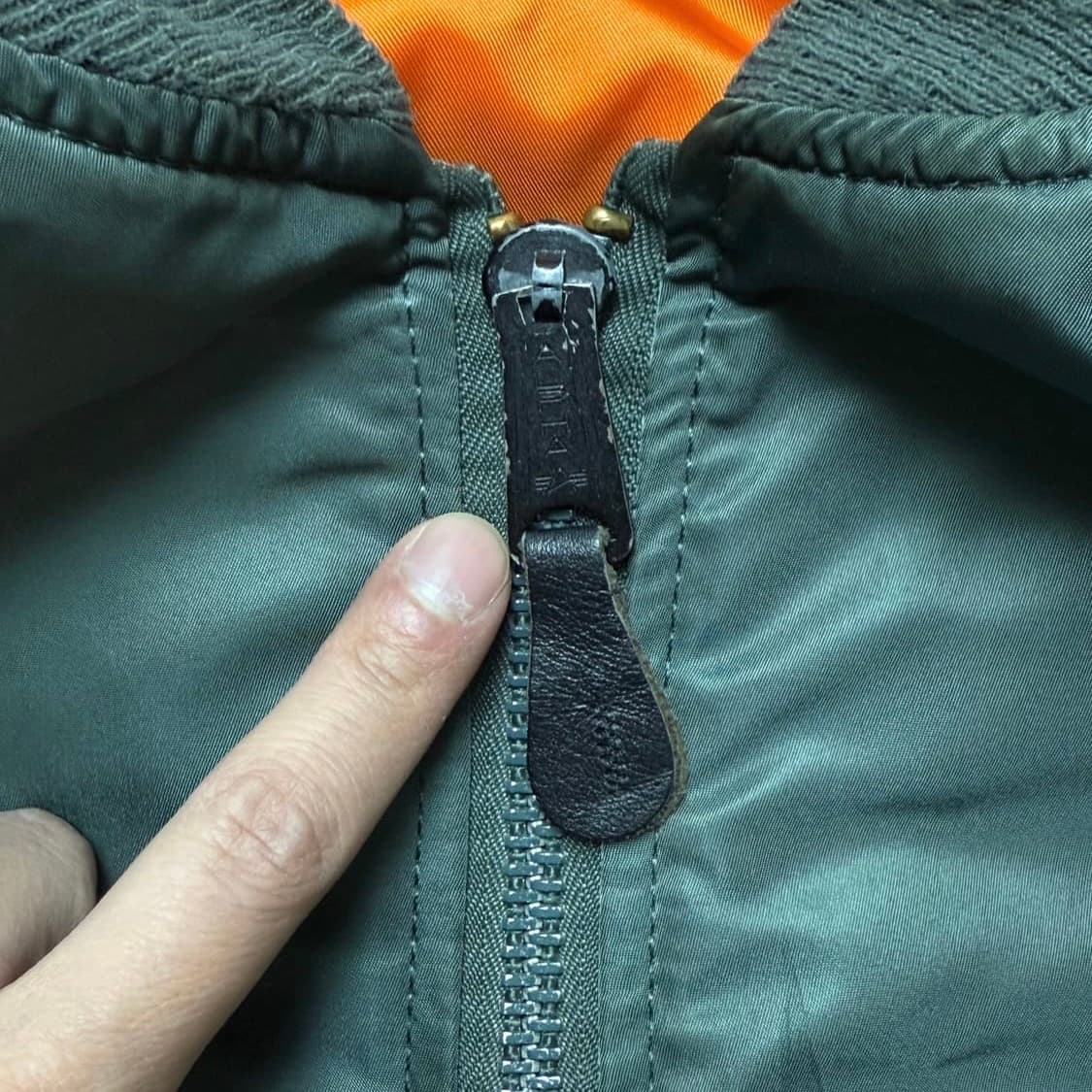 알파인더스트리 Ma-1 상품이미지3