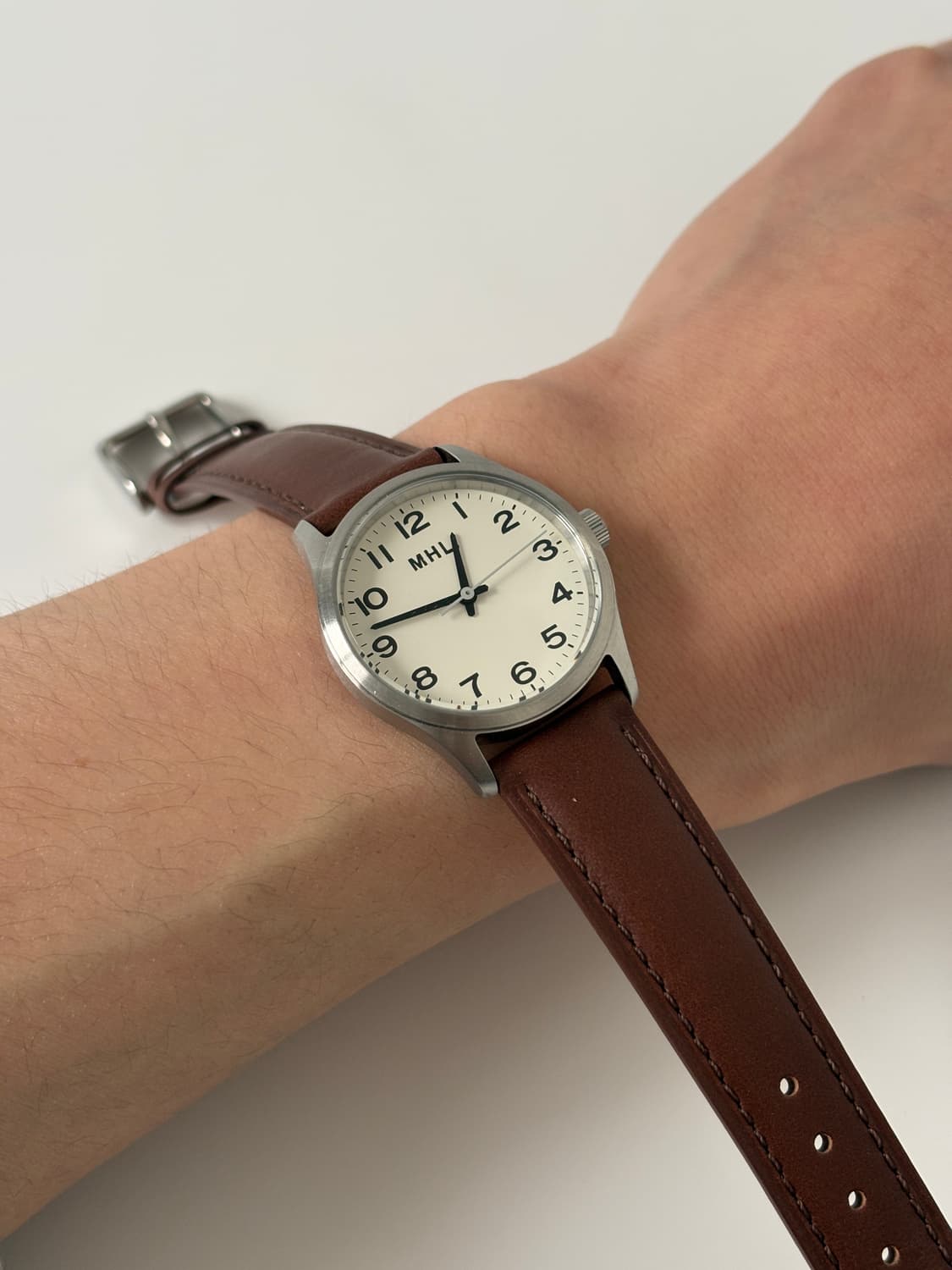 White Dial Arabic Silver Case Watch 상품이미지8