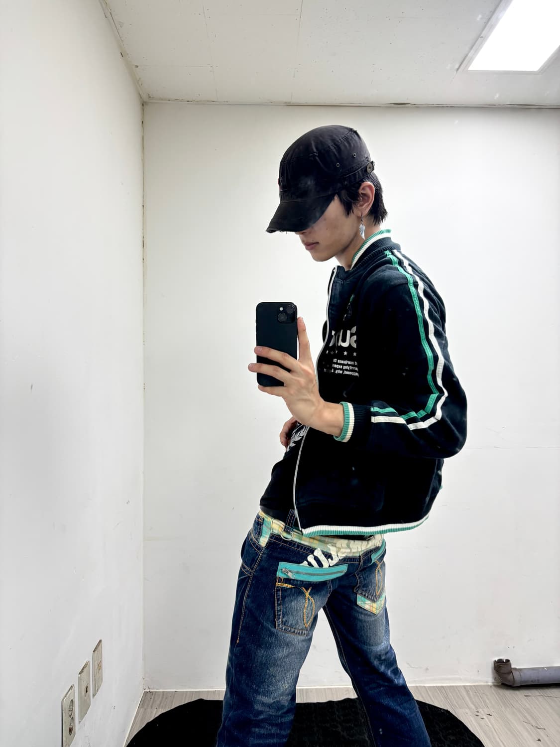 “Vintage” Y2K Kitsch Mood Zip Up 상품이미지7