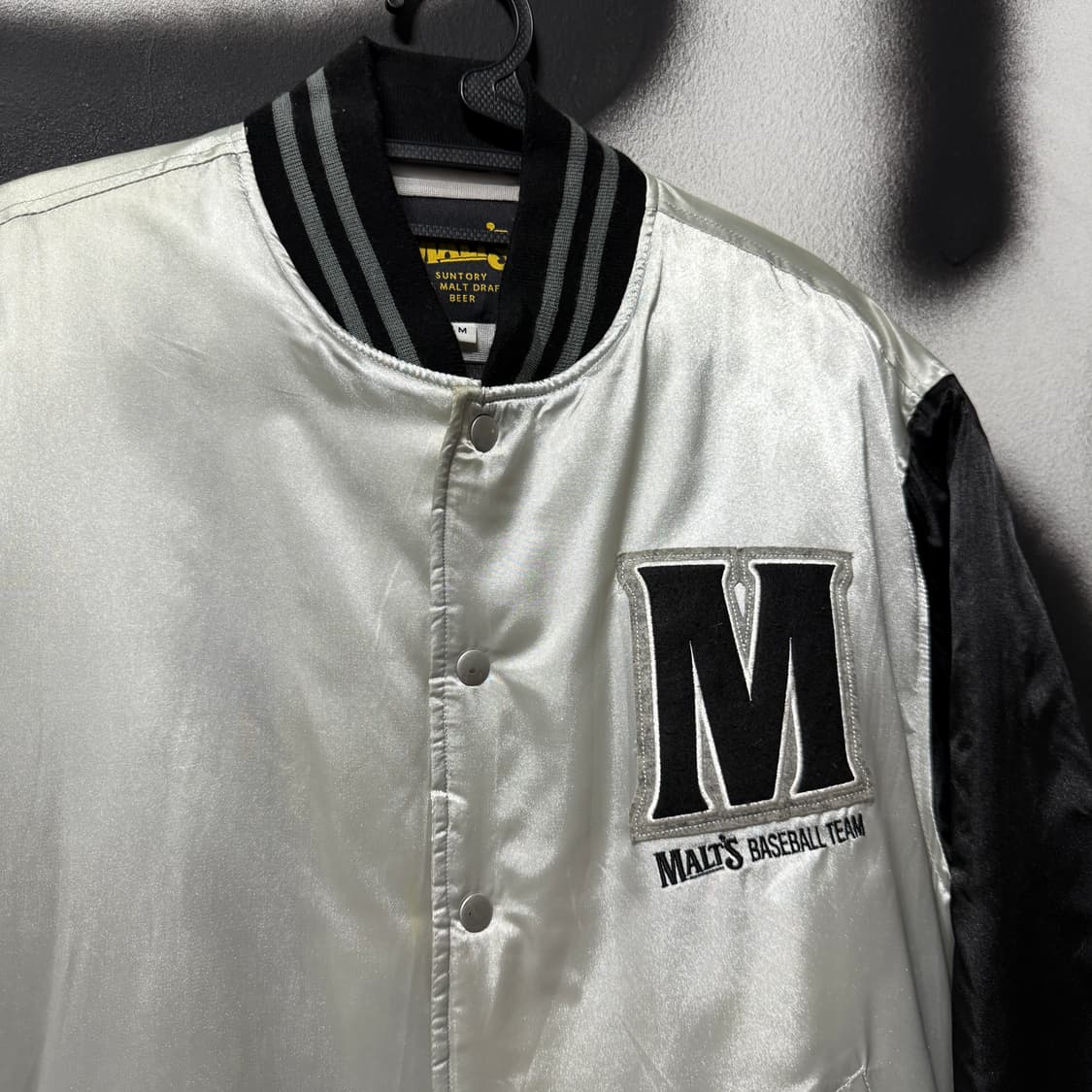 산토리 몰츠 올드스쿨 베이스볼 글로시 사틴 바시티 자켓 상품이미지3