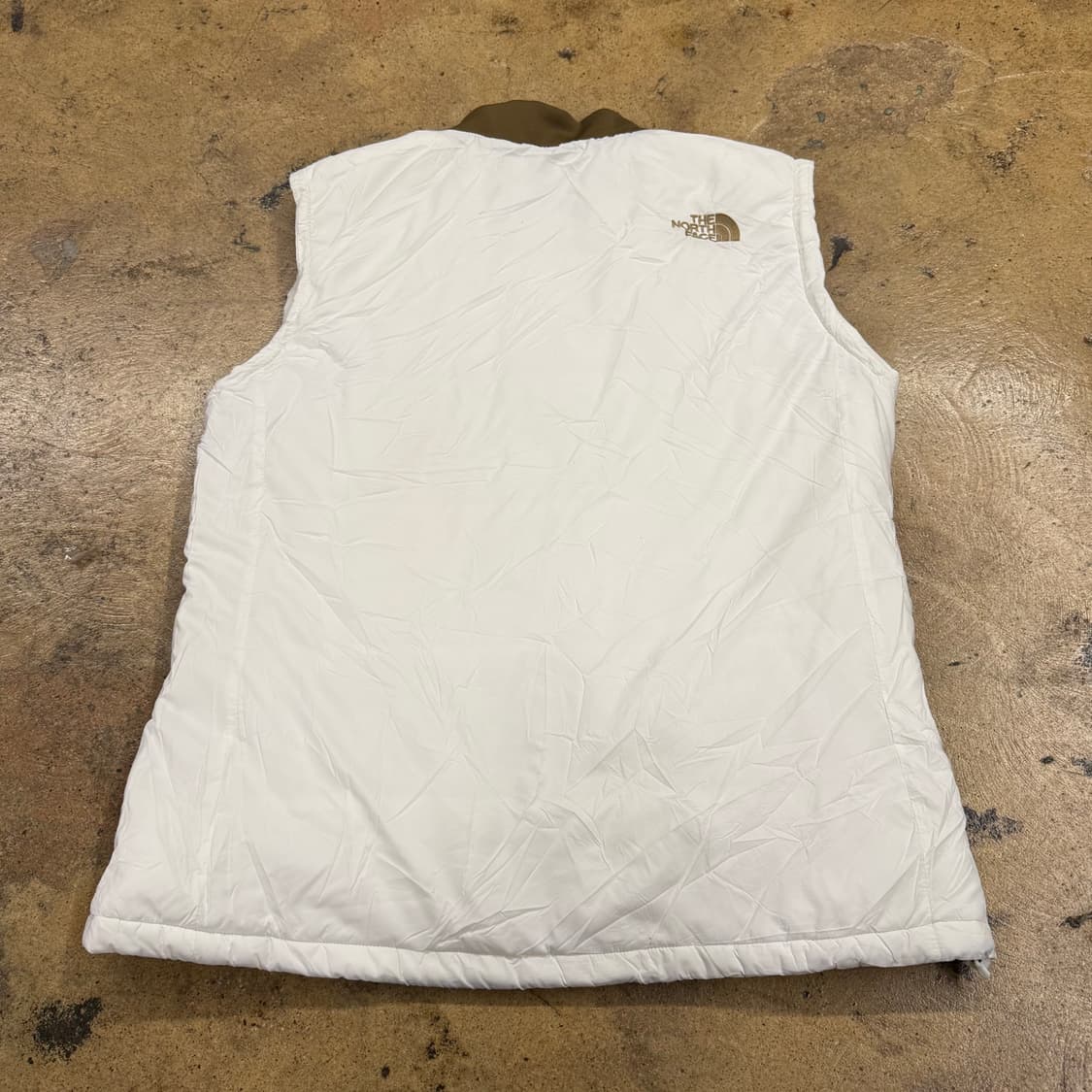 [정품/100] 노스페이스 화이트 패딩 조끼 b14 상품이미지3