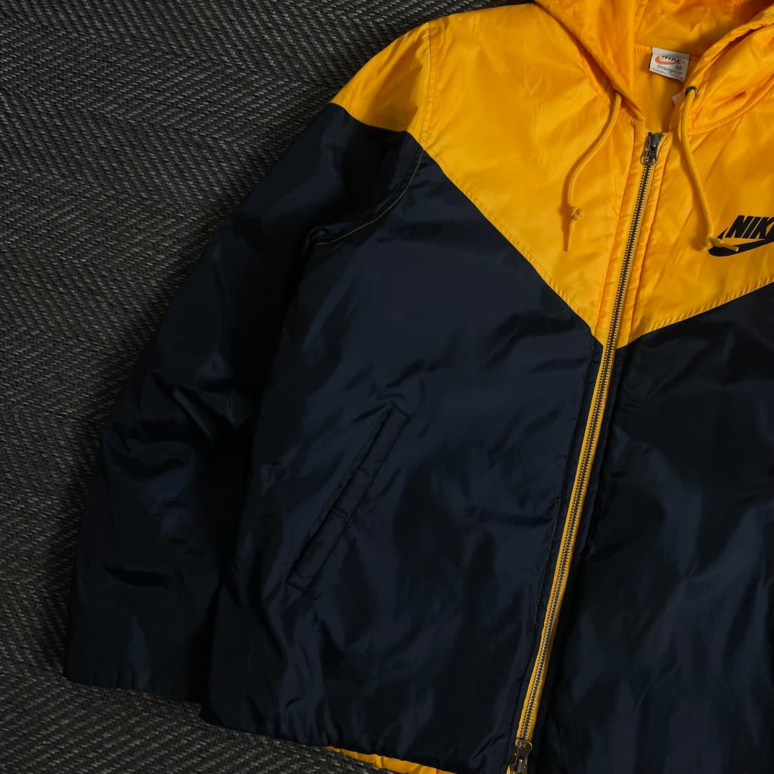 나이키 윈드러너 올드스쿨 러닝 점퍼 자켓y 3481 상품이미지4