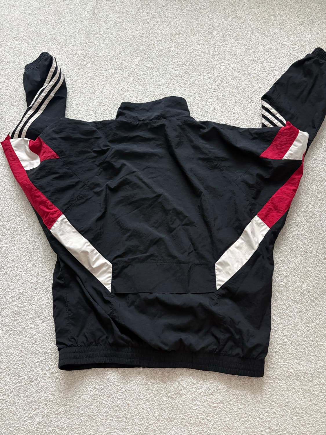 아디다스 맨체스터 유나이티드 트랙탑 바람막이 상품이미지2