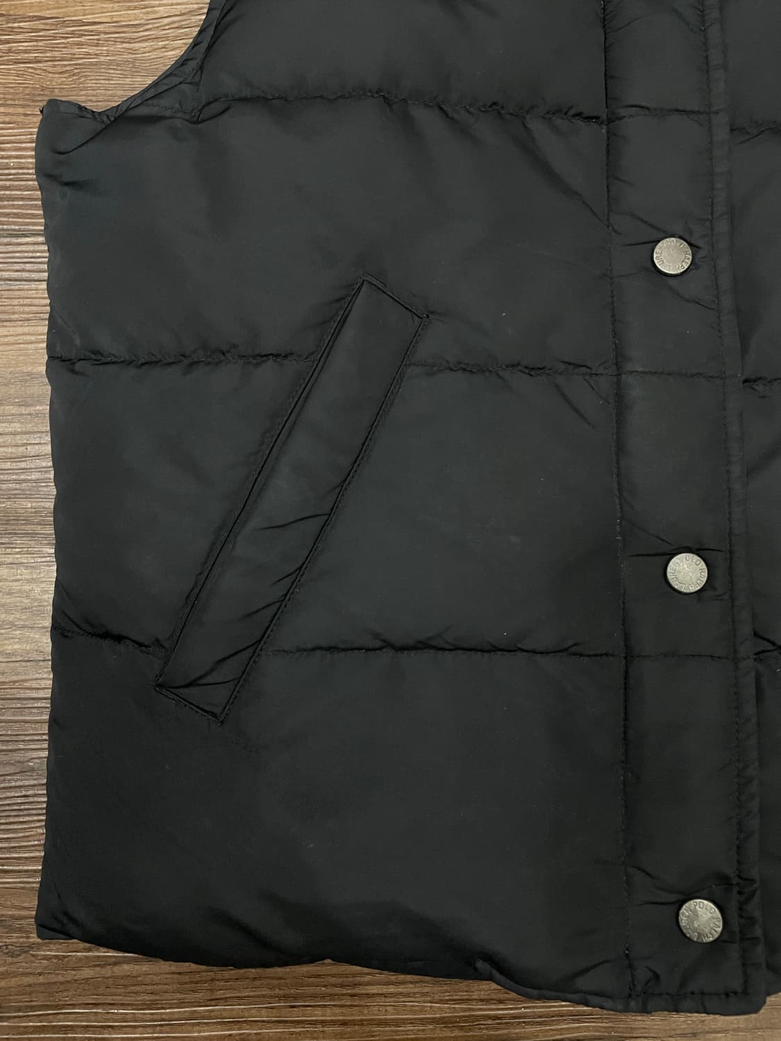 폴로 랄프로렌 소가죽 장식 구스다운 푸퍼 베스트 블랙 상품이미지3