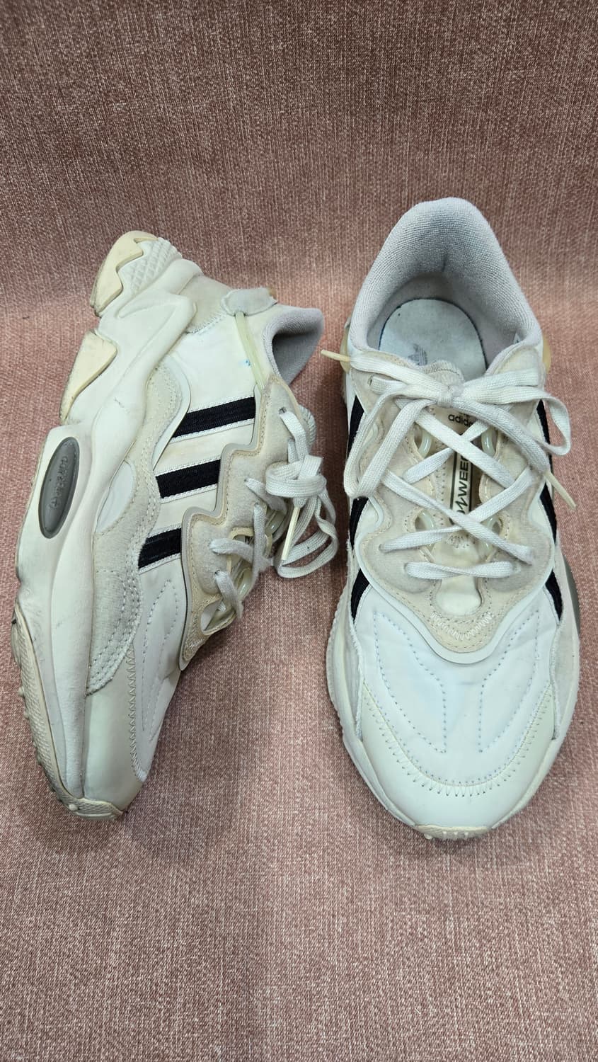 아디다스 오즈위고 크림 화이트 블랙 상품이미지1