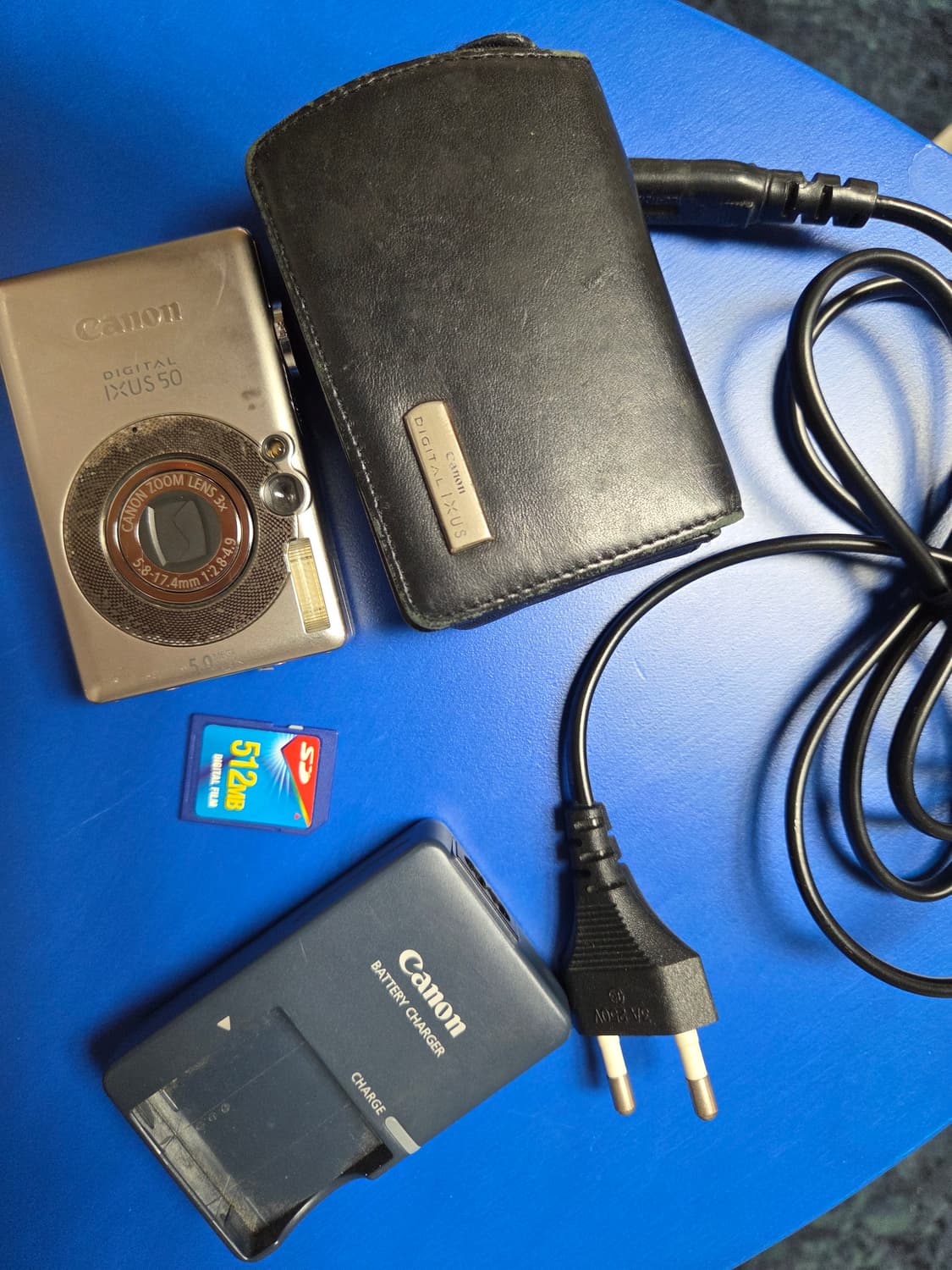 캐논 익서스 50, 아이유 디카 상품이미지1