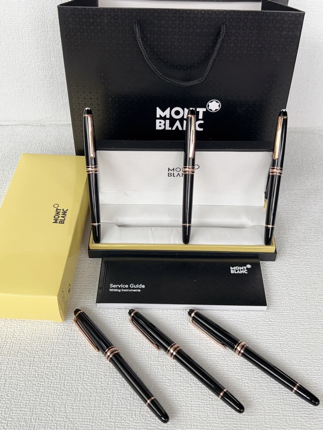 정품 몽블랑 마이스터슈테크 볼펜 블랙 레진 로즈골드 액센트 상품이미지4