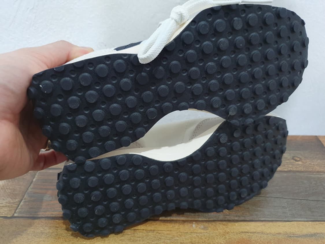 NEW BALANCE 뉴발란스 327 GS 버치 블랙 (220MM) 상품이미지8