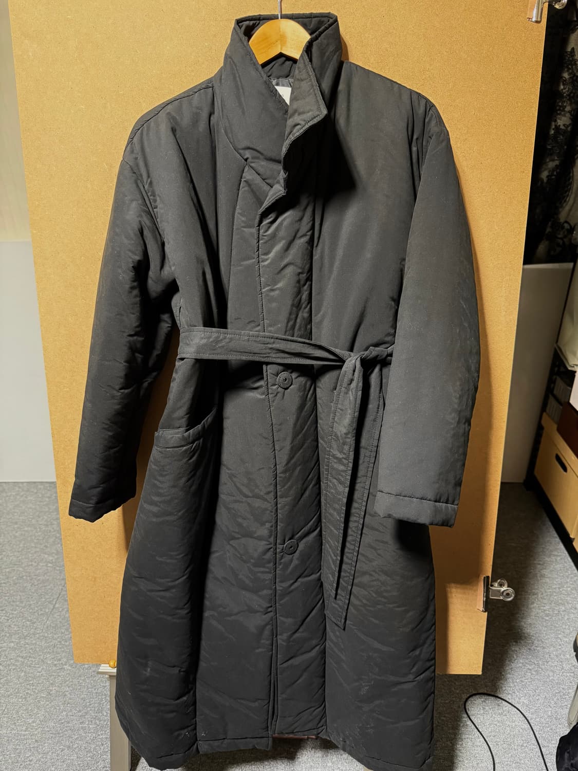 MURMURING 블랙 롱 패딩 코트 상품이미지1