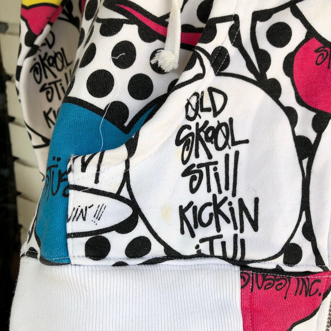 스투시 카툰 화이트 후드집업 상품이미지5