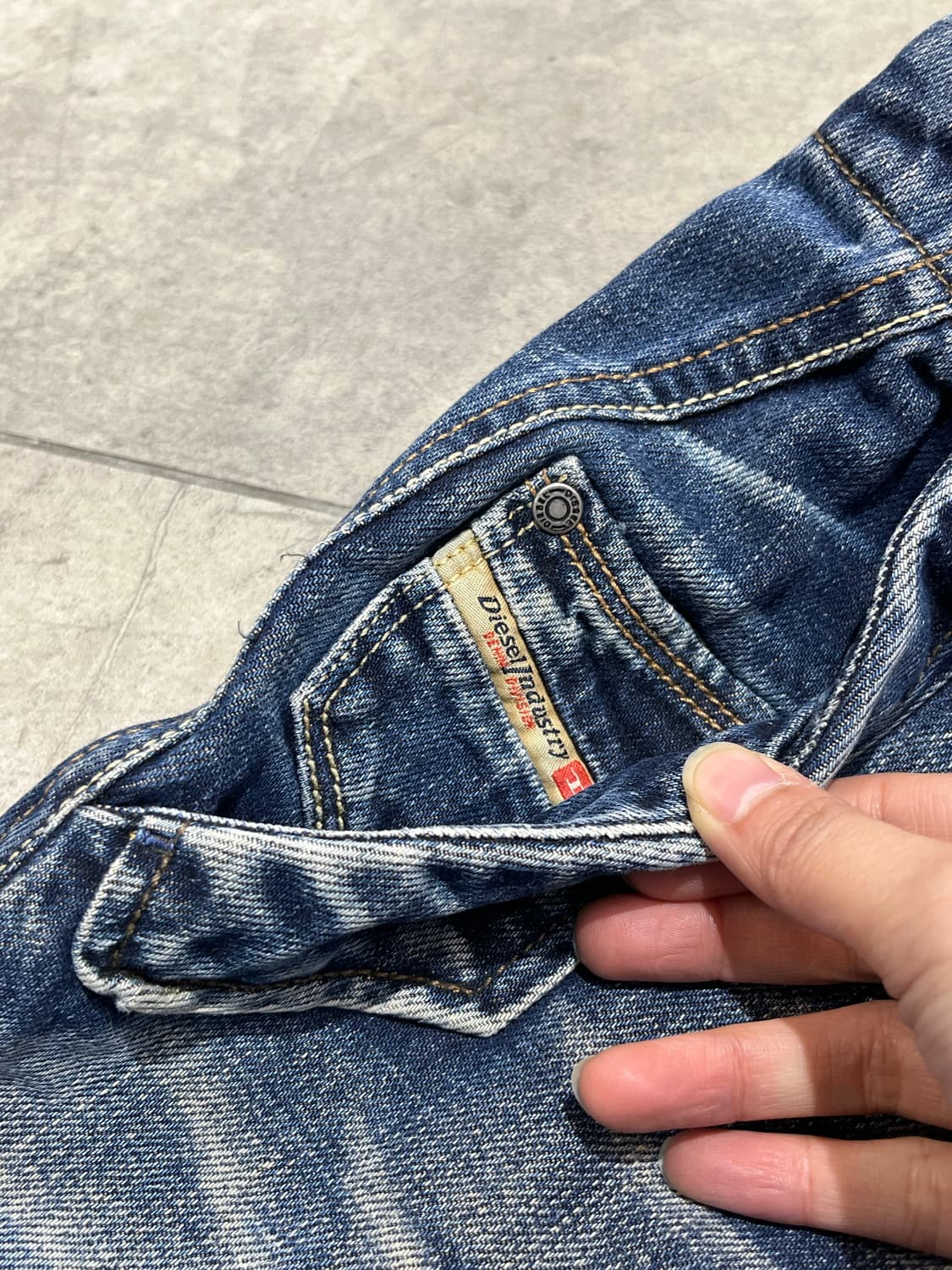 Diesel Industry 빈티지 워싱 와이드 데님 팬츠 상품이미지5