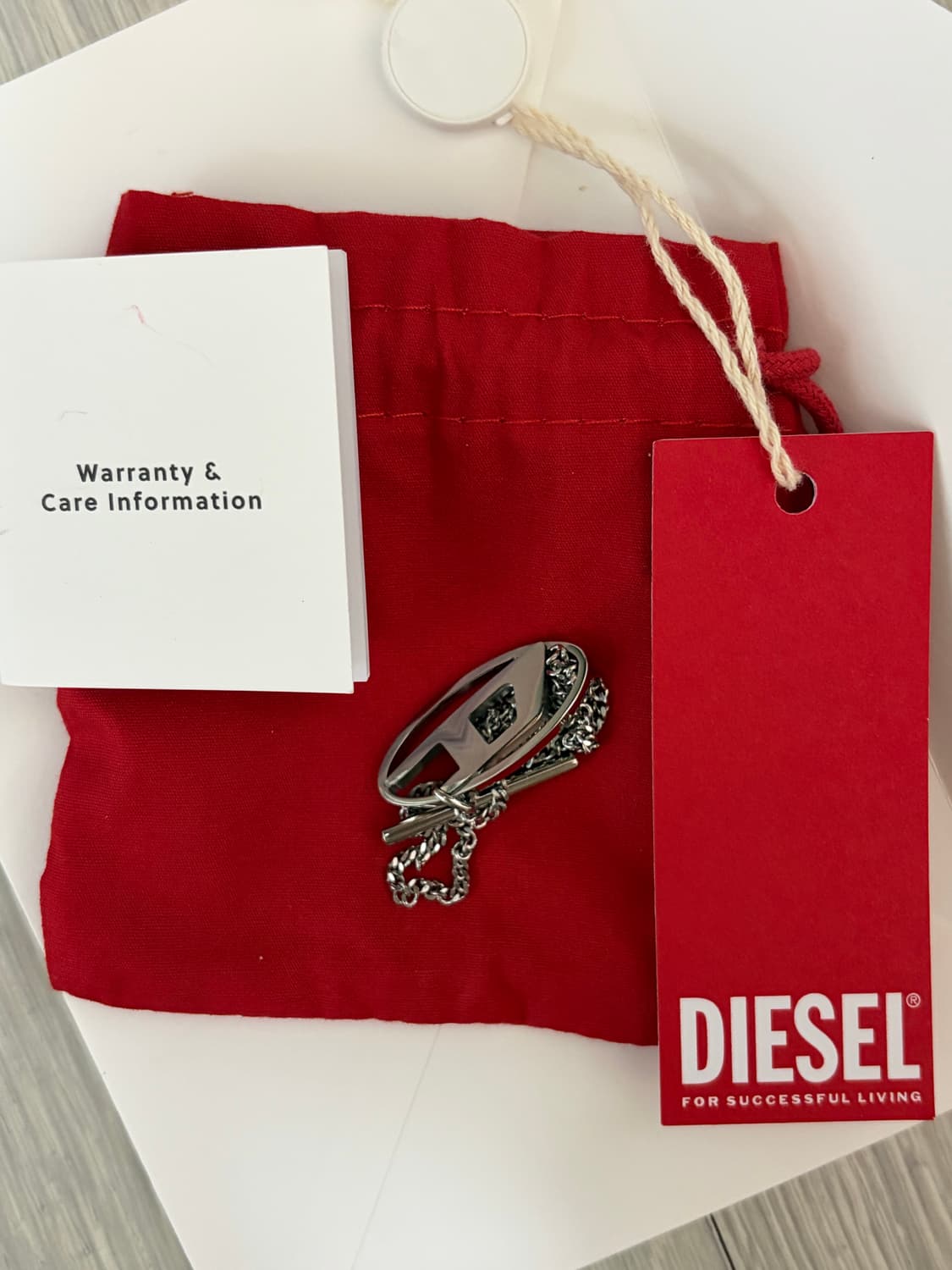 디젤 DX1535040 팔찌 판매합니다 상품이미지1