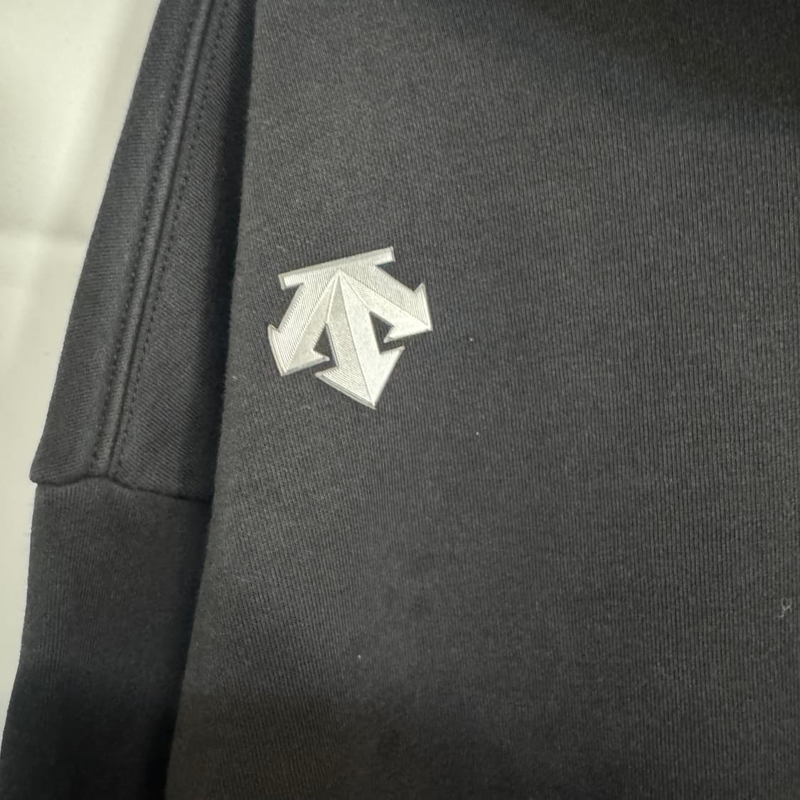 데상트 베이스볼 기모 후드집업 상품이미지5