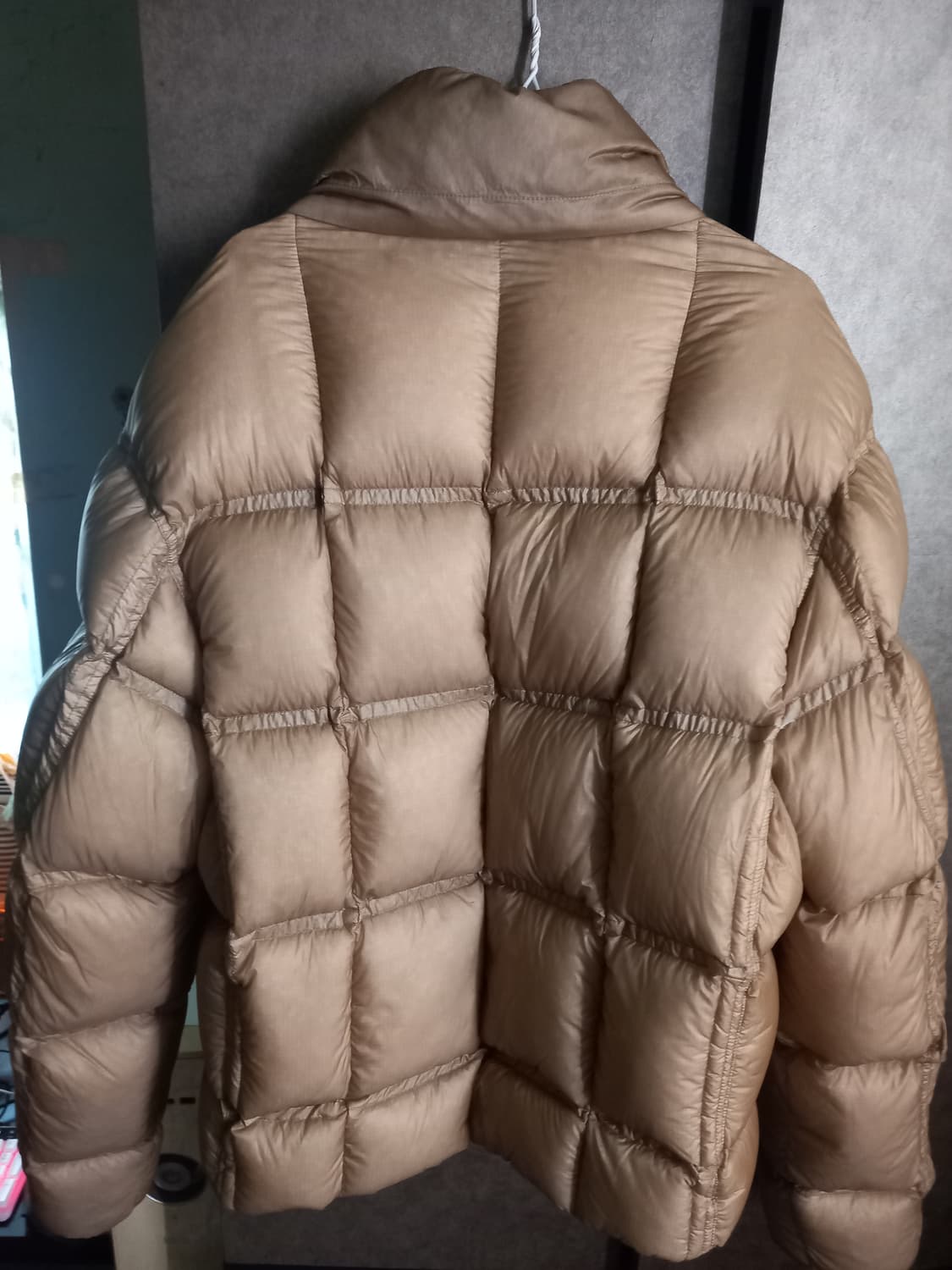 이로 초경량숏패딩 m 상품이미지2