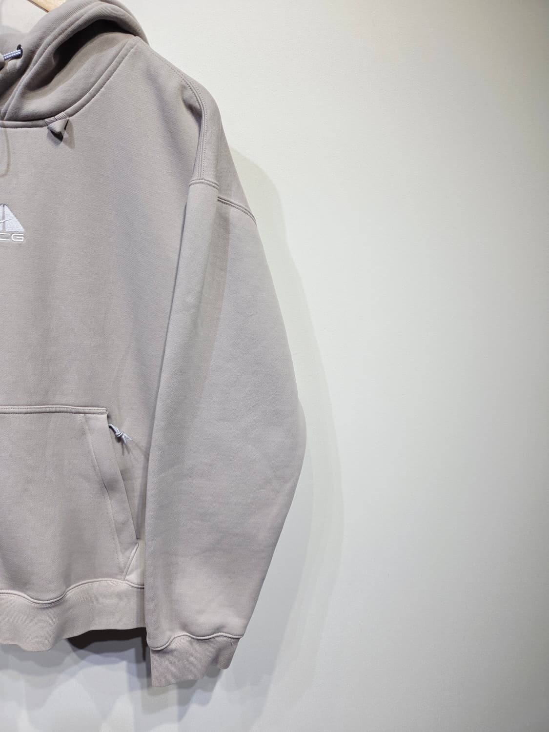 M. 나이키 ACG 써마핏 플리스 후드티 그레이 상품이미지4