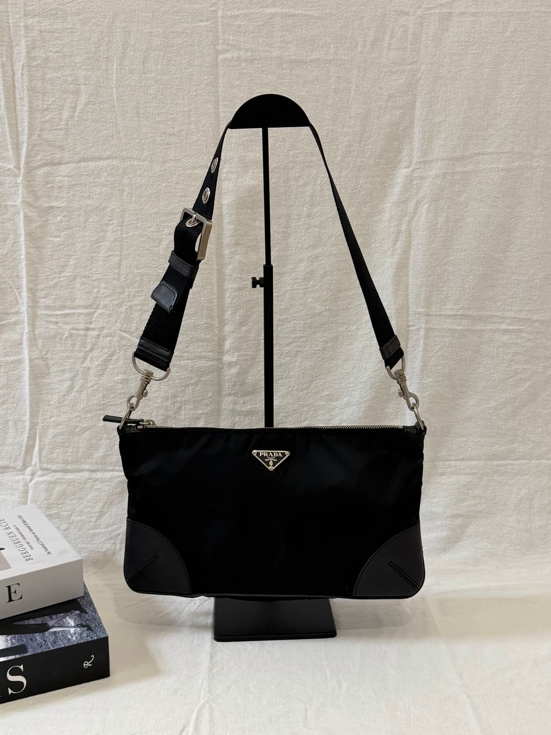 정품 프라다 블랙 포코노 나일론 숄더백 핸드백 상품이미지3