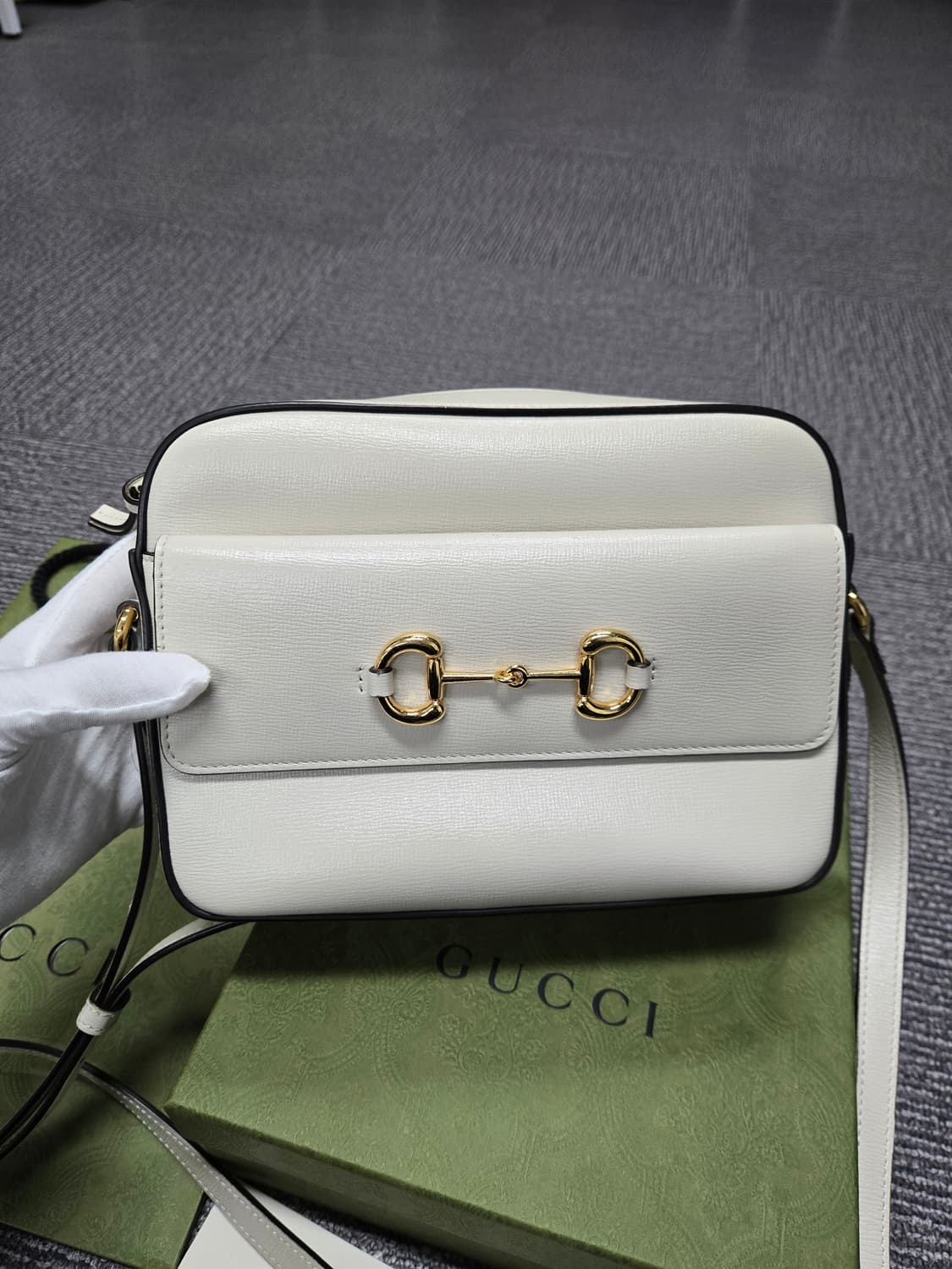 [특가][정품] 구찌 홀스빗 숄더백 상품이미지1