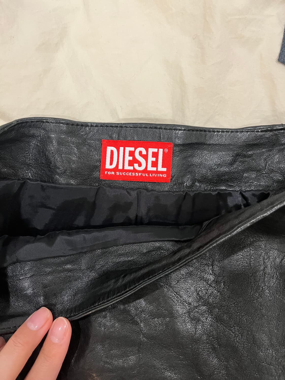 디젤 Diesel 가죽치마 상품이미지3