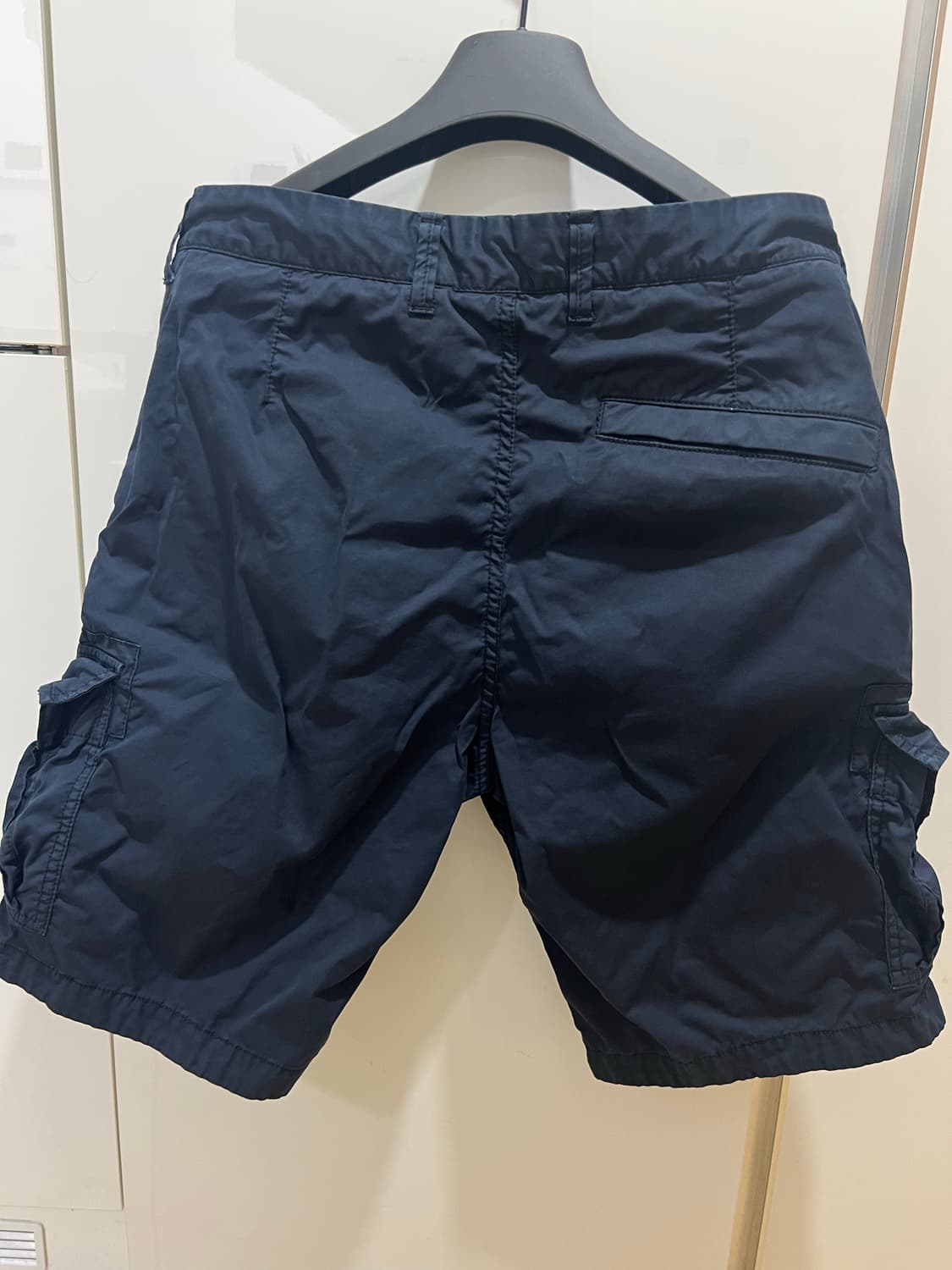 23fw 스톤아일랜드 네이비 반바지 32-33 상품이미지2