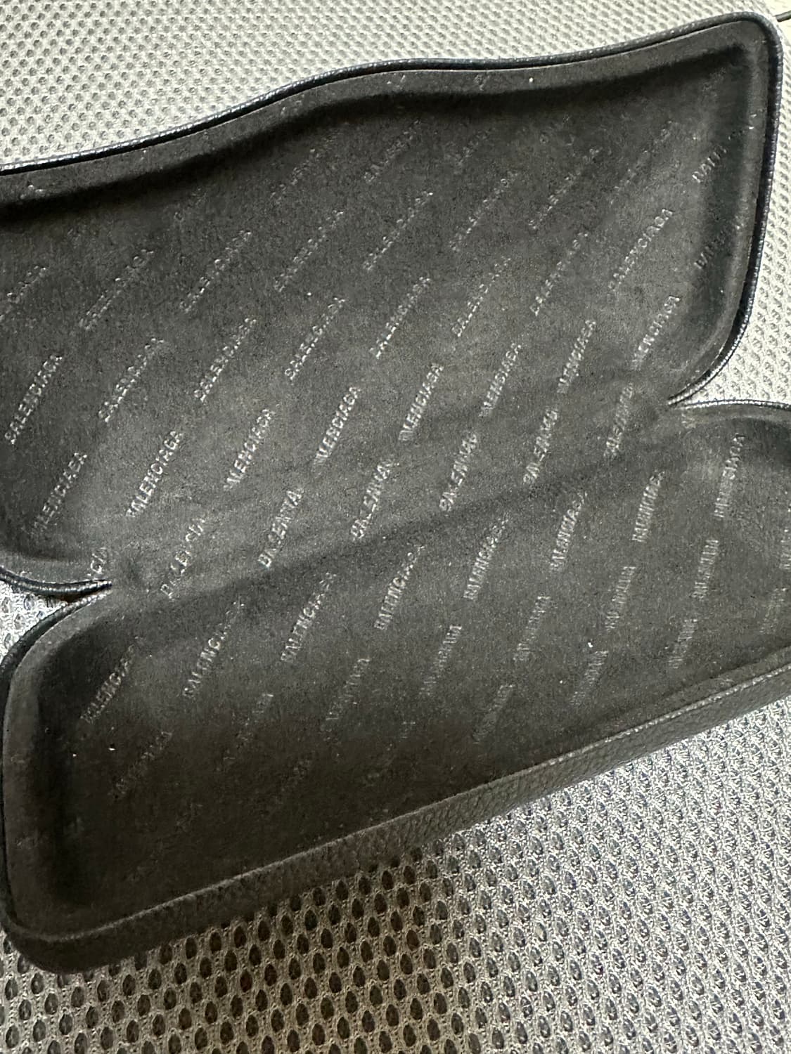 [OS] 발렌시아가 쉴드 스페이스 스퀘어 선글라스 상품이미지5