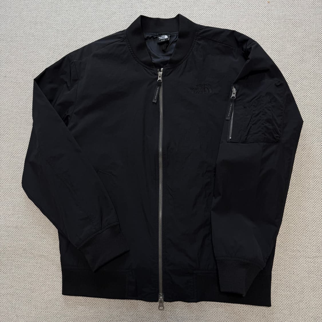 노스페이스 봄버 자켓 상품이미지1