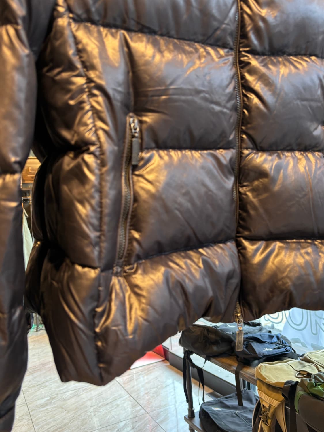 몽클레어 블랙 다운 숏패딩 0사이즈 상품이미지3