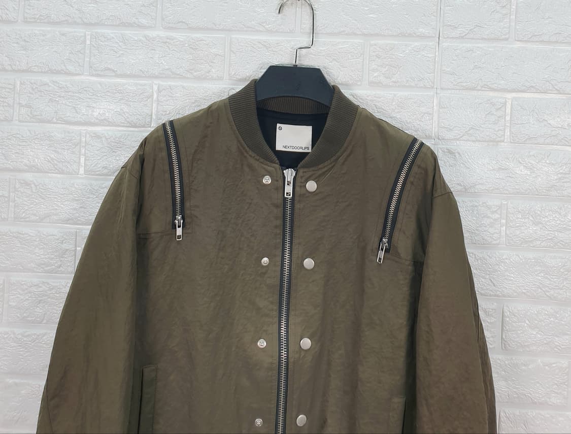 [95-100]넥스트도어립스 지퍼 블루종 자켓 상품이미지5