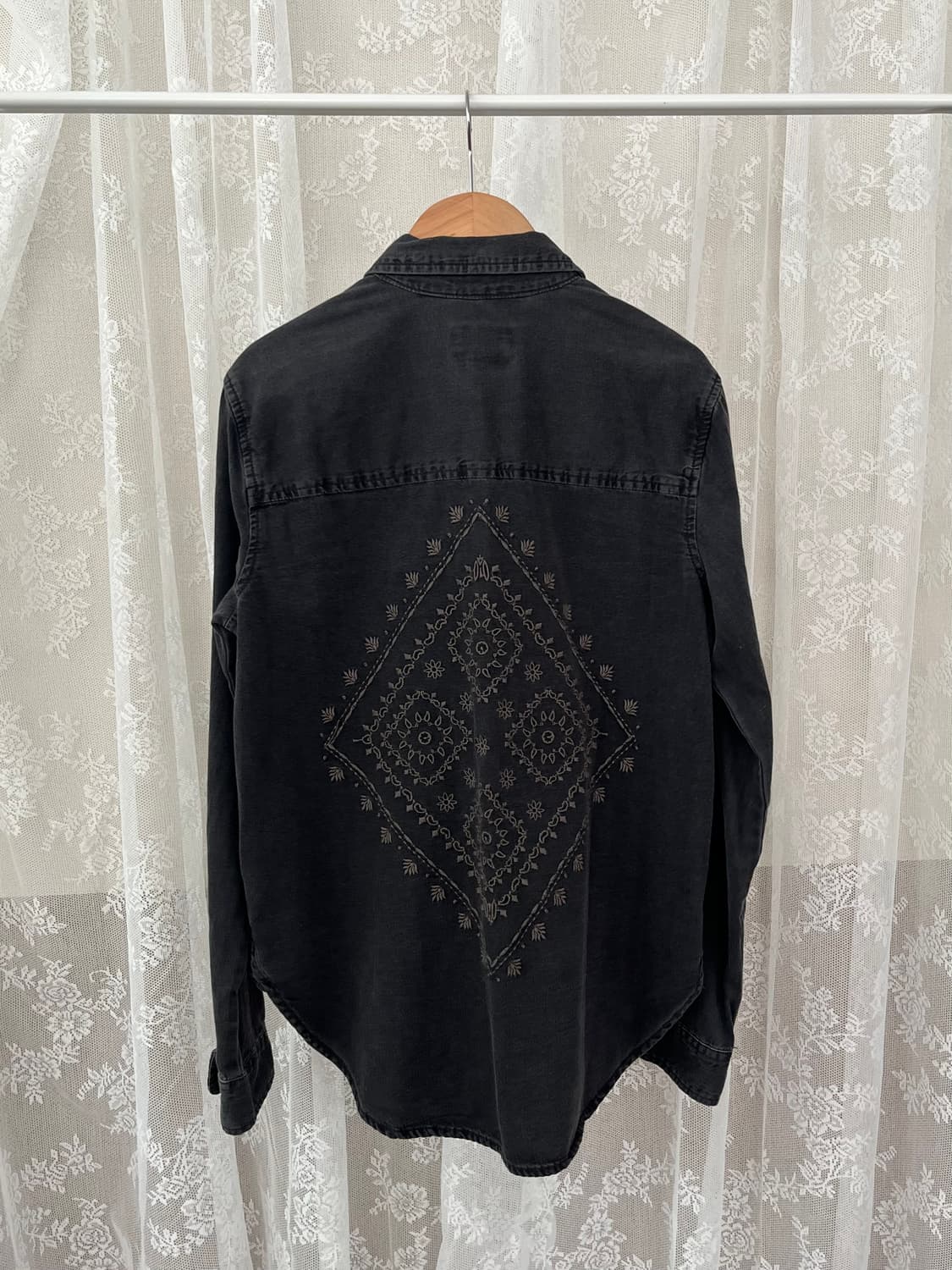 S) 아메리칸이글 자수 데님 셔츠 흑청 상품이미지2