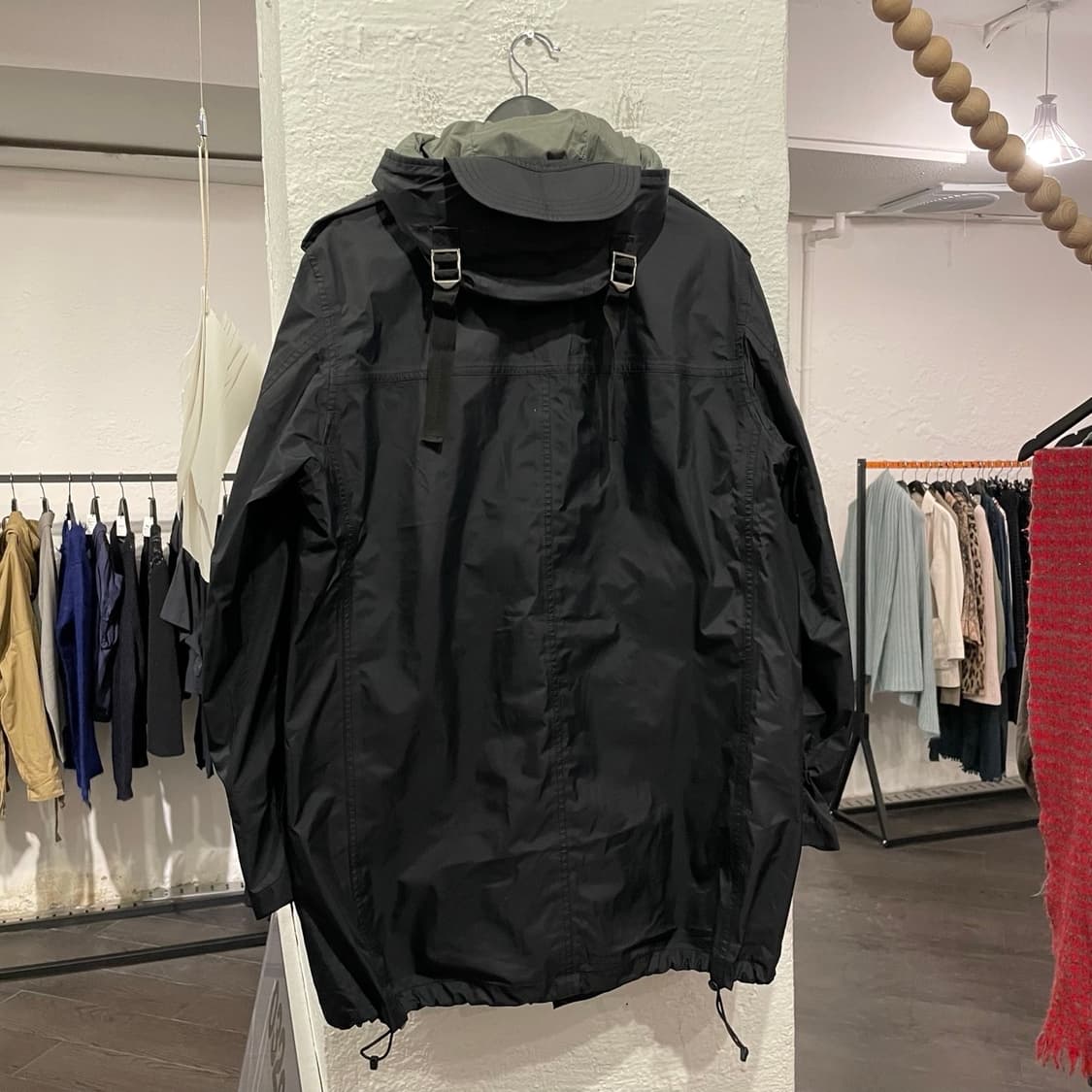 준야와타나베 맨 고어텍스 파카 상품이미지1