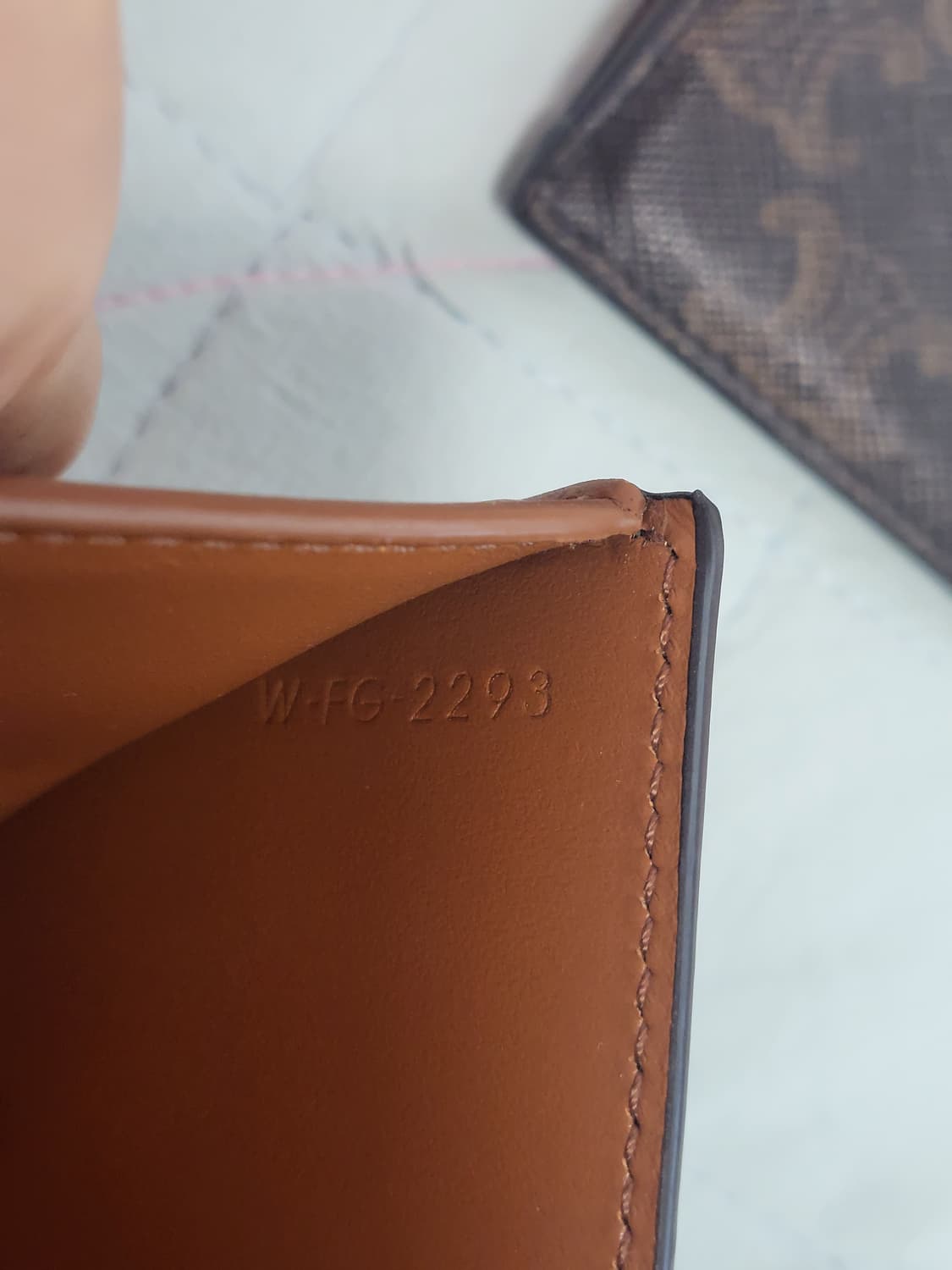 정품)급처상태좋음!셀린느 트리옹프 캔버스 동전 컴팩트 반지갑 카드지갑 상품이미지3