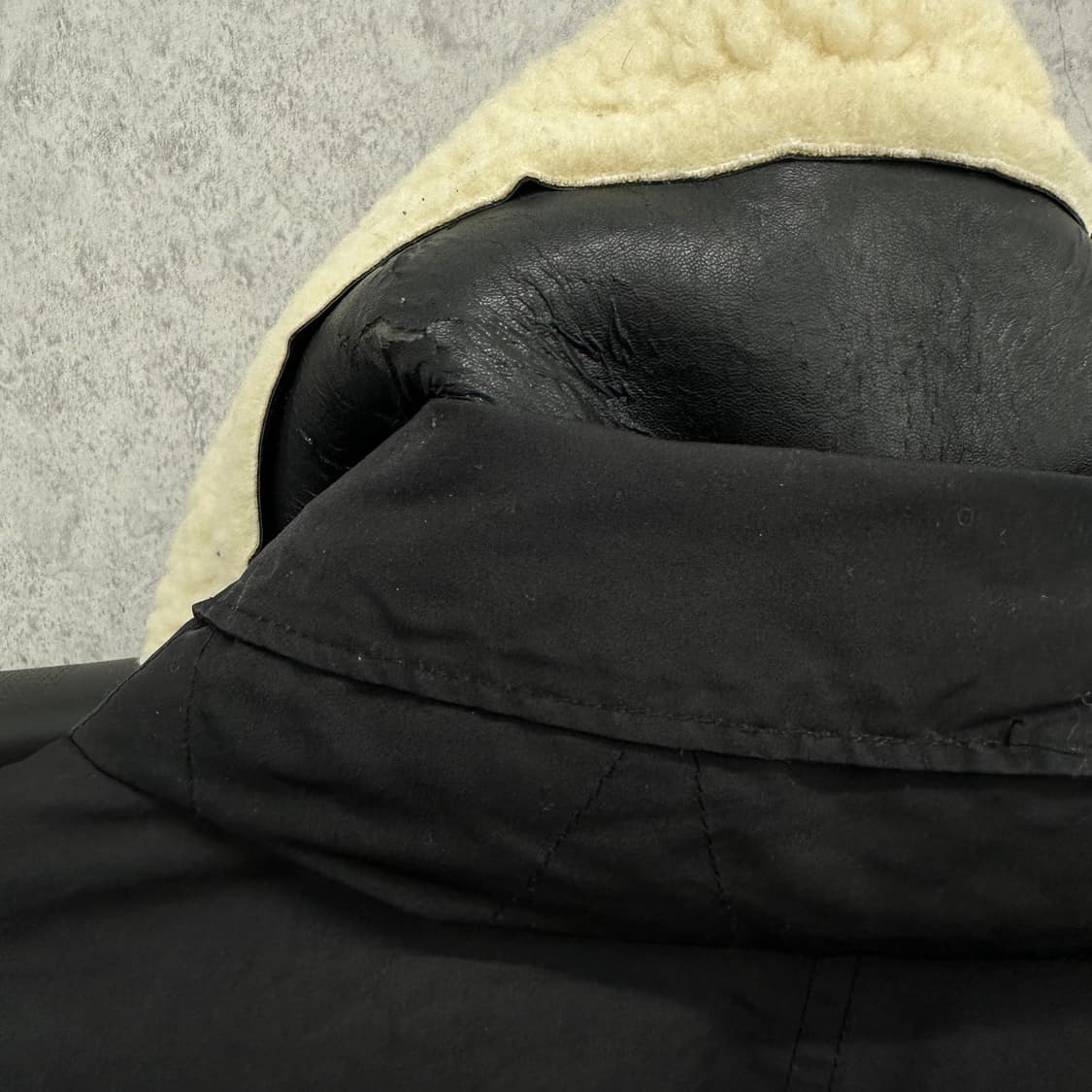 95 뉴발란스 남자 덕다운 무스탕 패딩 상품이미지7