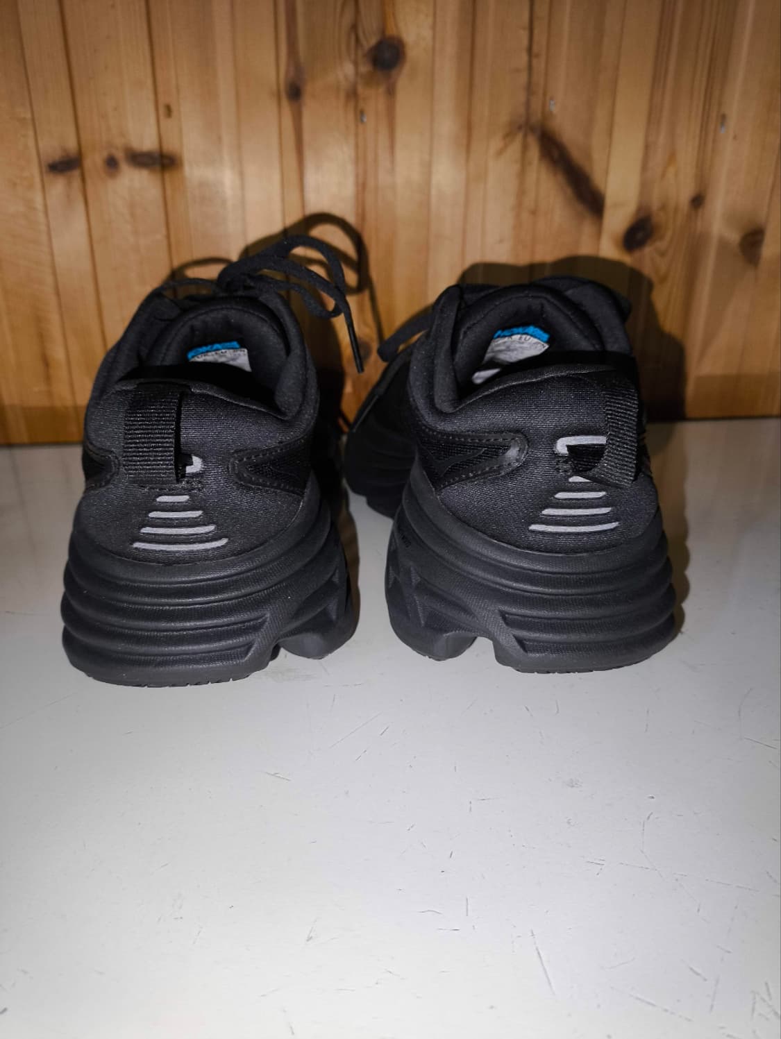 235mm 호카오네오네 본디8 와이드 러닝화 쿠션화 상품이미지8