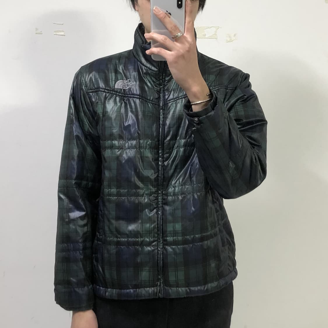 노스페이스 체크 경량패딩  상품이미지3