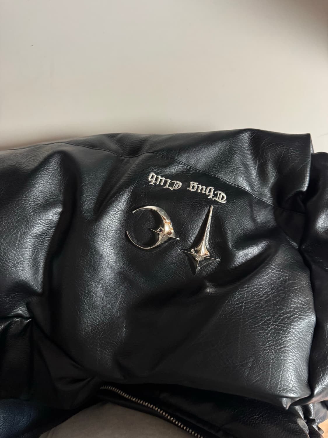 떠그클럽 레더패딩 3사이즈 상품이미지4