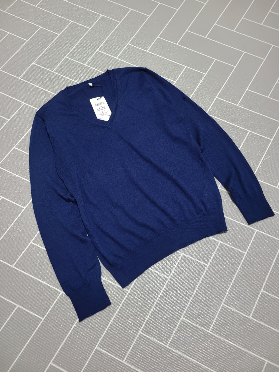 새상품) 무인양품 무지 라보 캐시미어 브이넥 니트 스웨터 L 상품이미지1