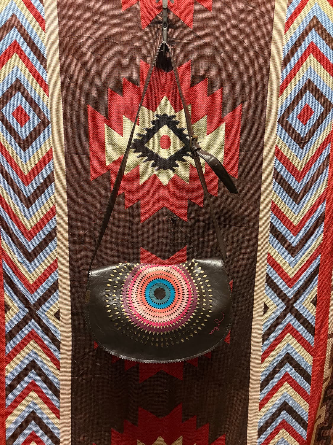 leather ethnic shoulder bag  / 에스닉 숄더 백 상품이미지1